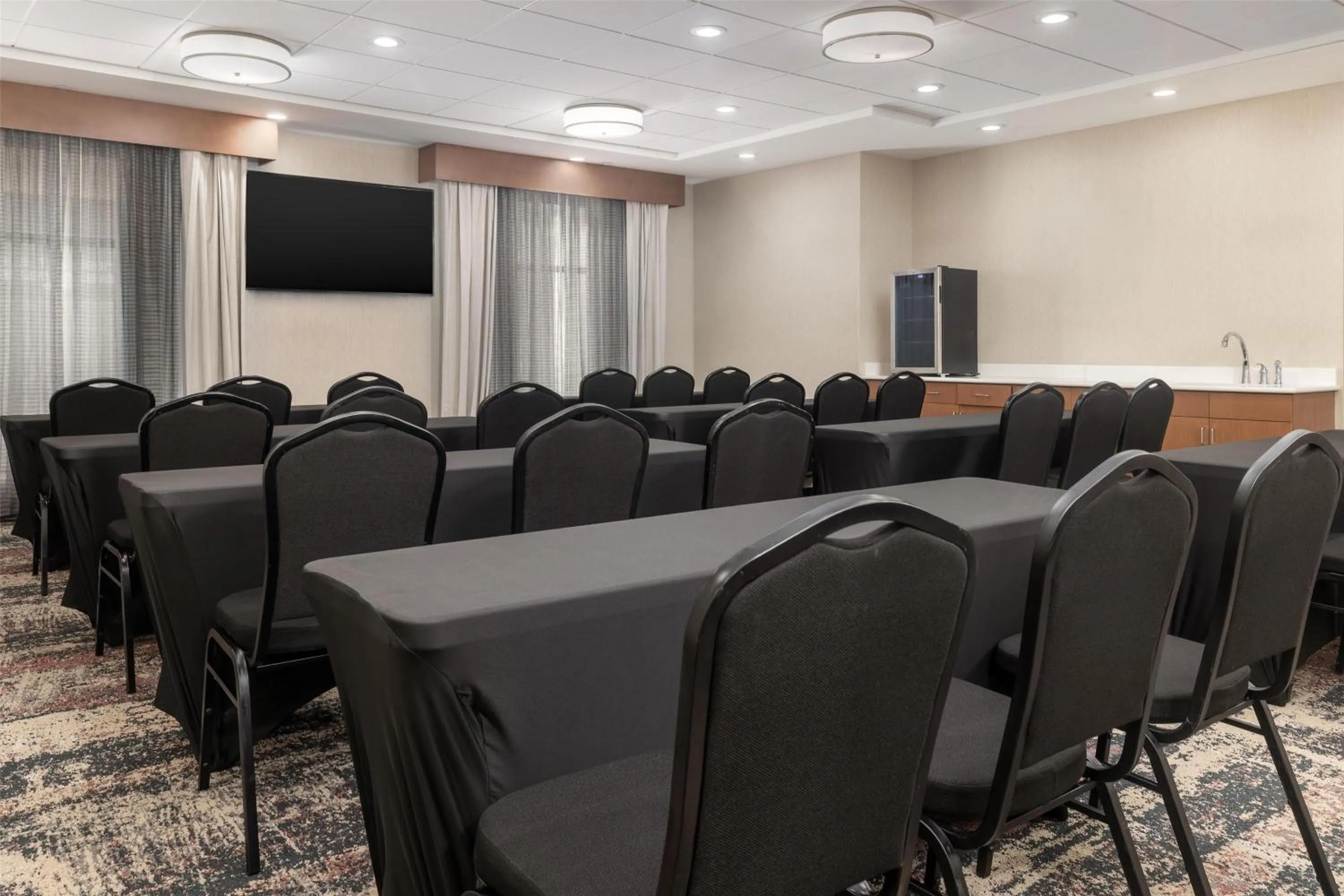 Meeting/conference room in Homewood Suites By Hilton Wauwatosa Milwaukee
