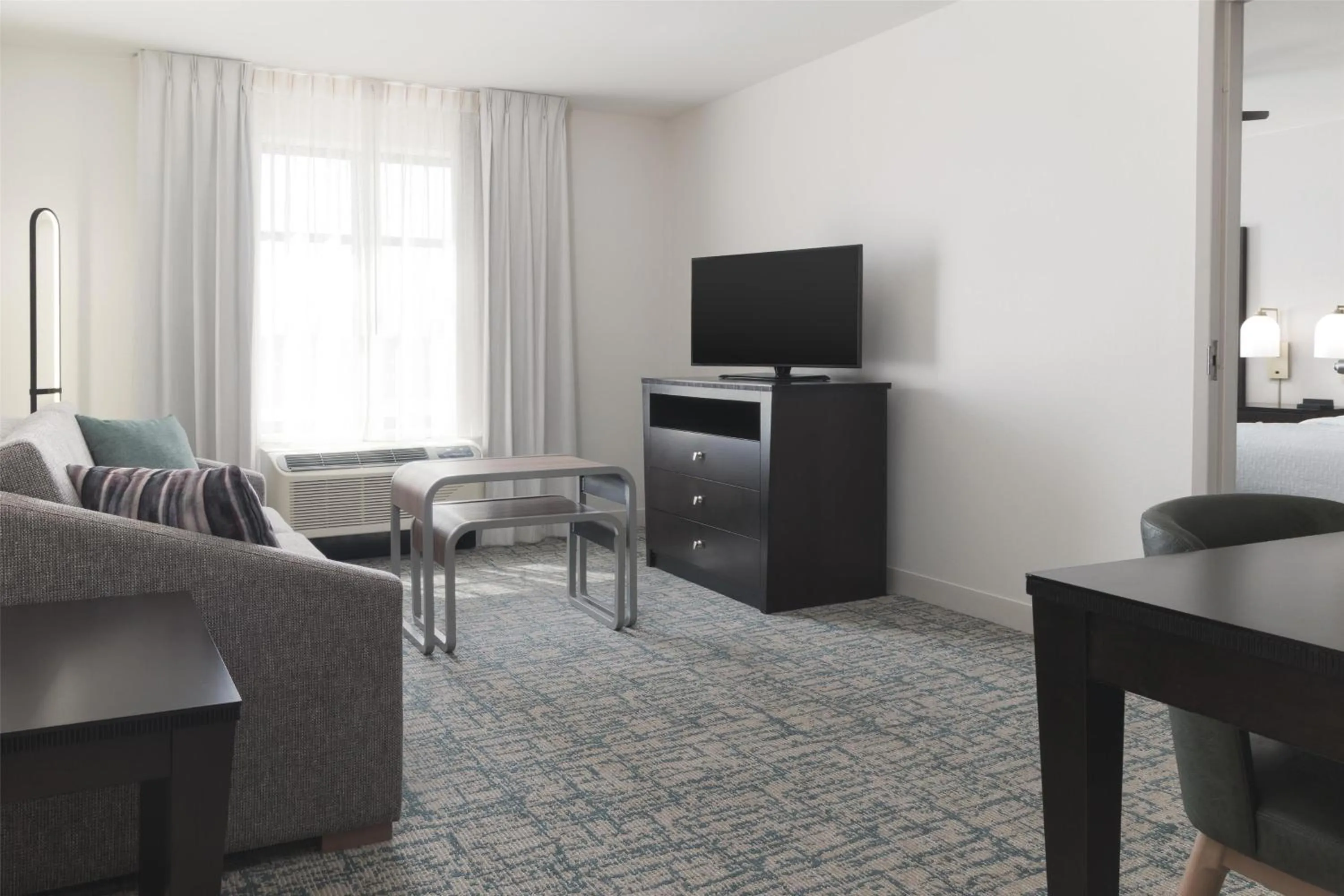 Living room in Homewood Suites By Hilton Wauwatosa Milwaukee