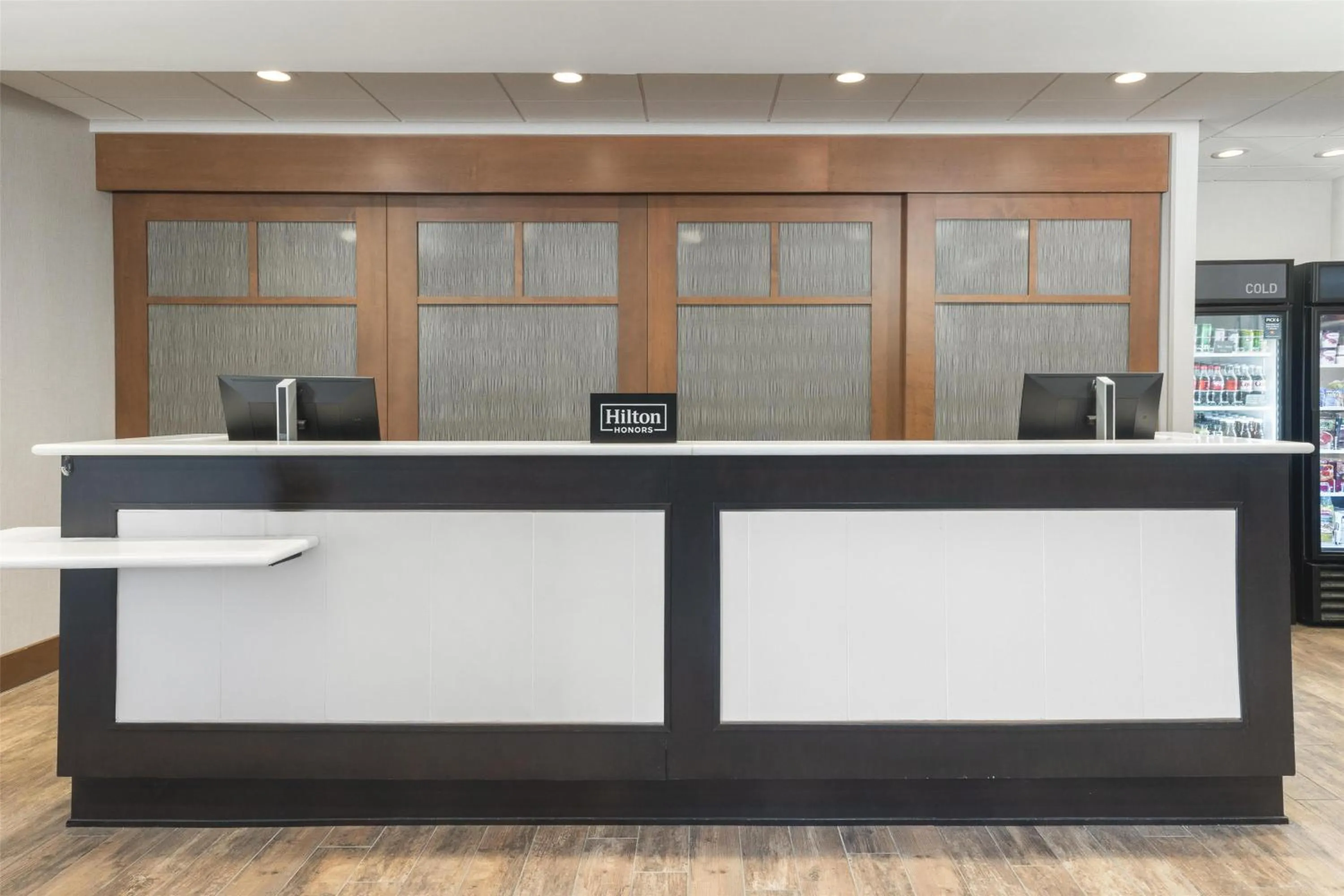 Lobby or reception in Homewood Suites By Hilton Wauwatosa Milwaukee