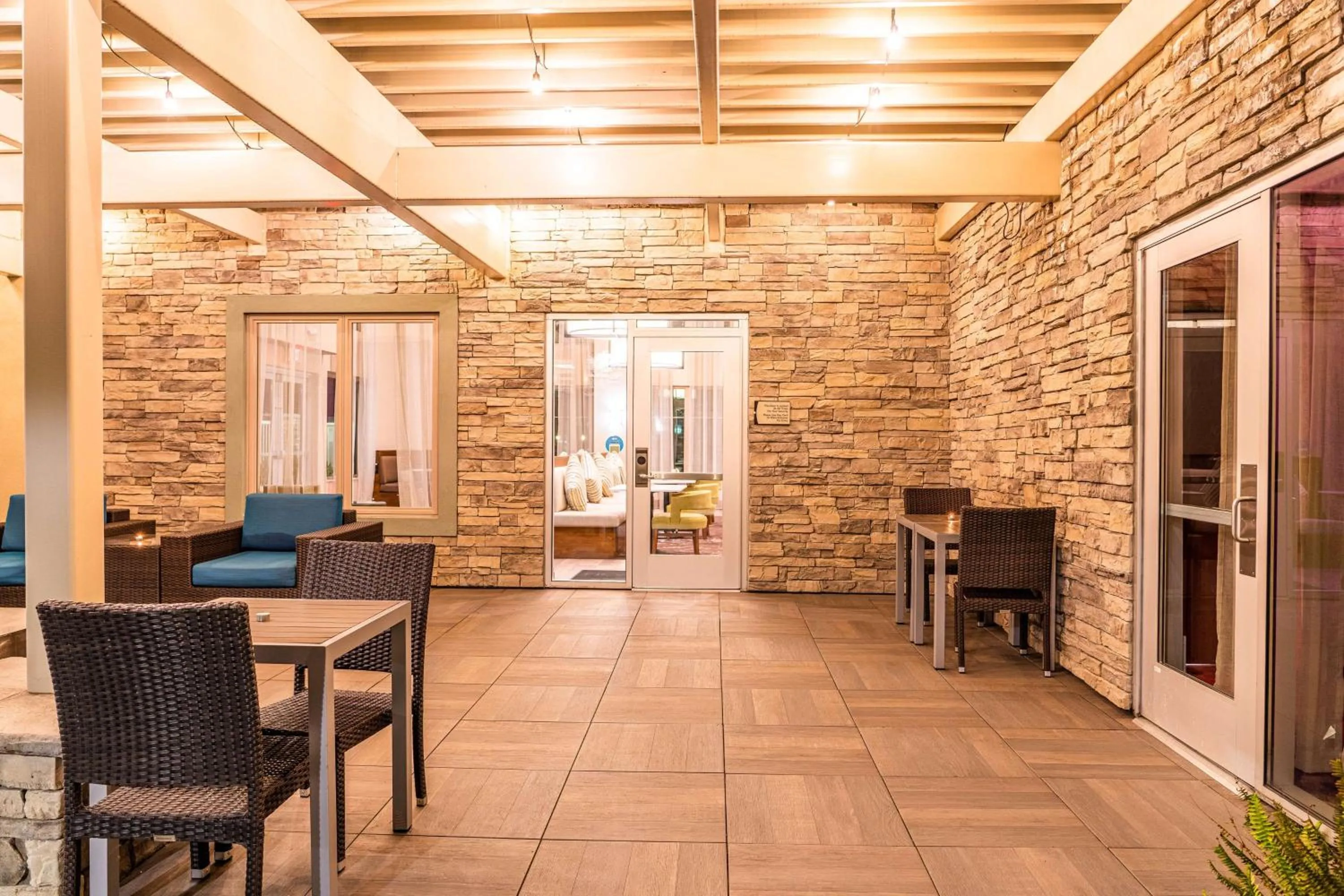 Property building in Homewood Suites by Hilton Pleasant Hill Concord