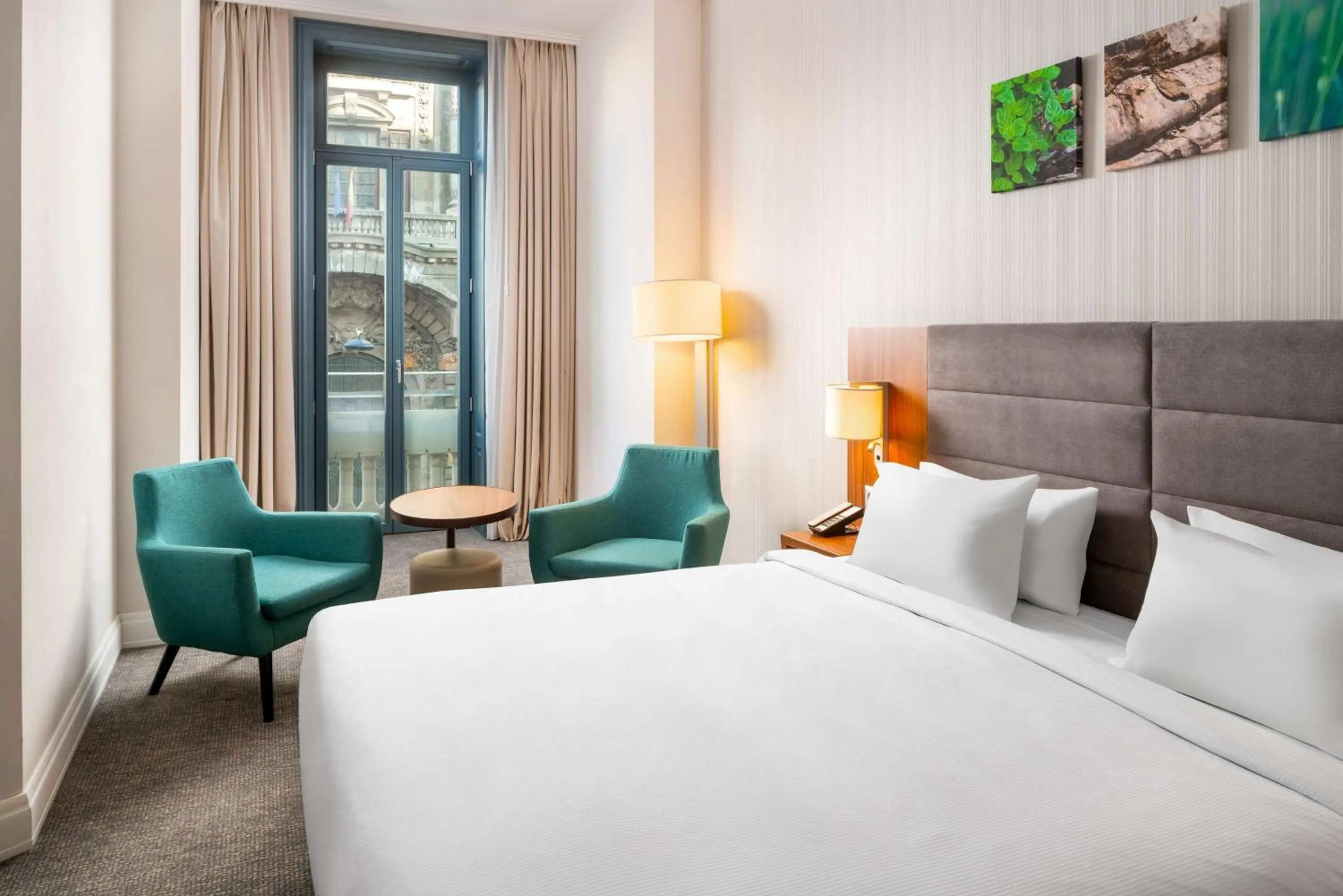 Bed in Hilton Garden Inn Bucharest Old Town