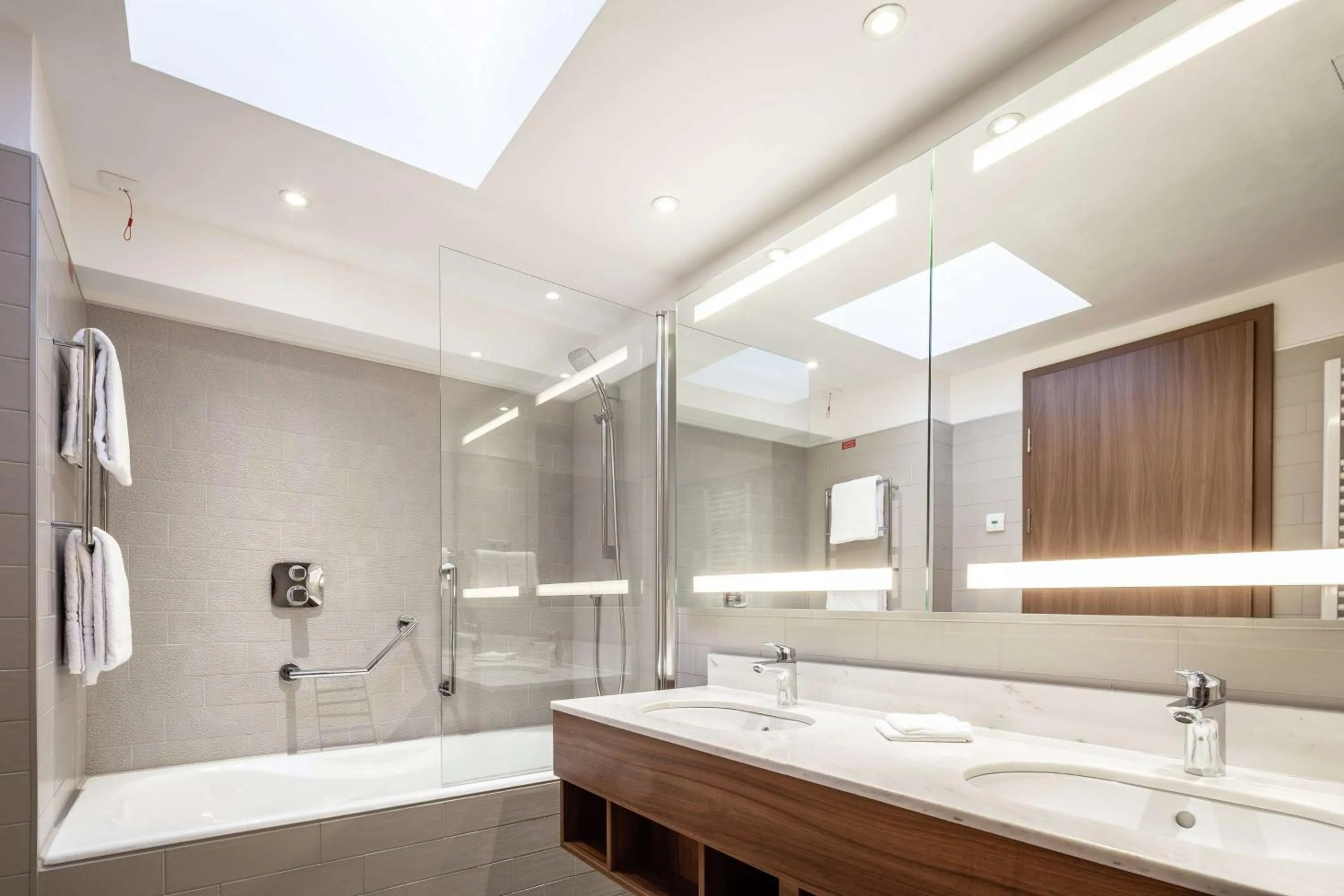 Bathroom in Hilton Garden Inn Bucharest Old Town