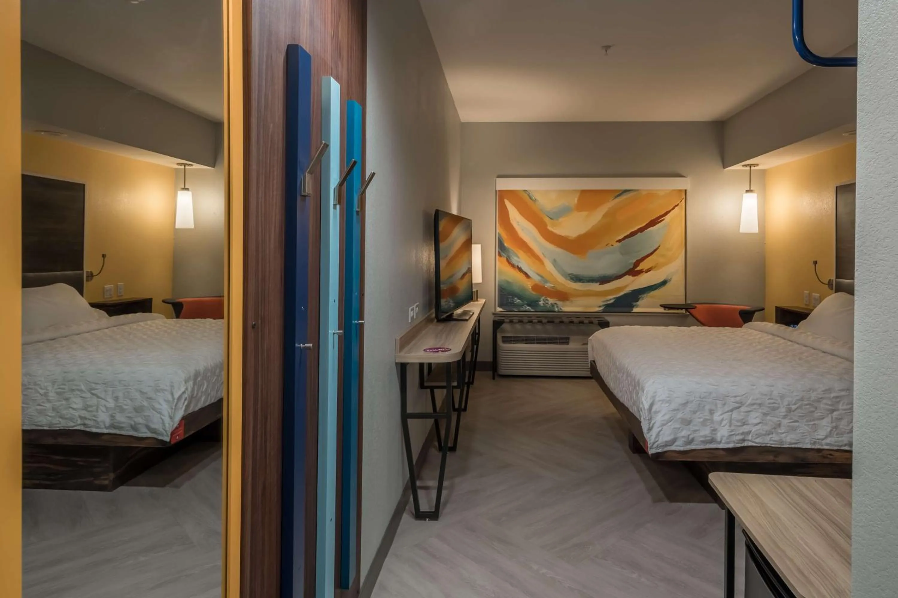 Bed in Tru by Hilton Garland Richardson