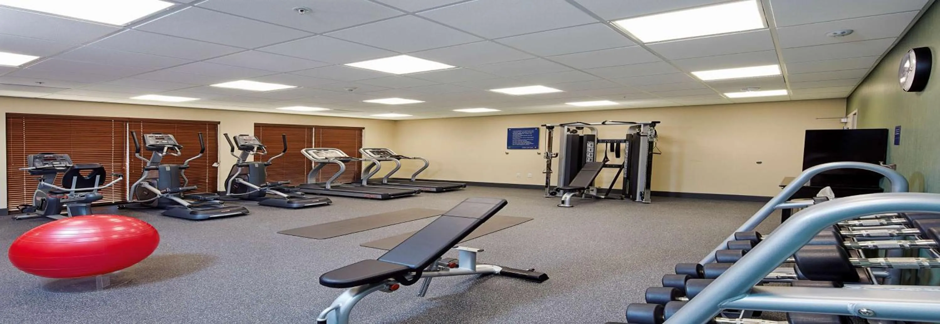 Fitness centre/facilities in Hampton Inn & Suites Sacramento at CSUS
