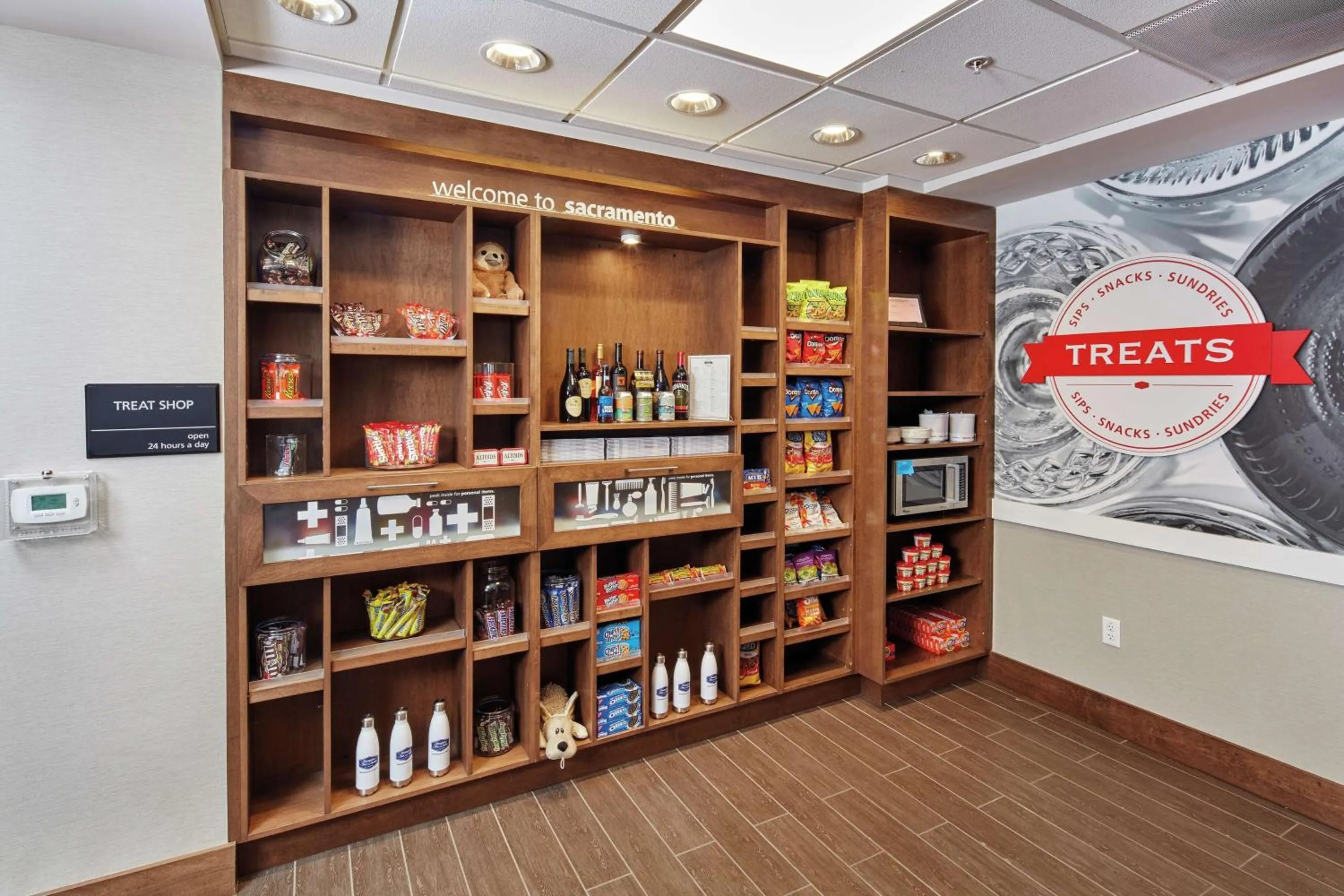 Restaurant/places to eat in Hampton Inn & Suites Sacramento at CSUS