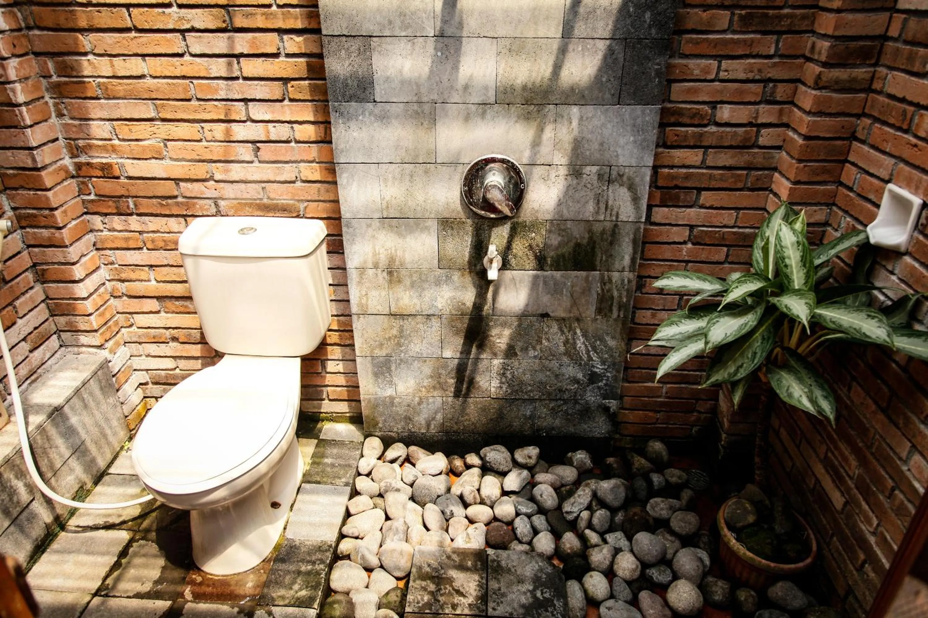 Tembi - Historical Home