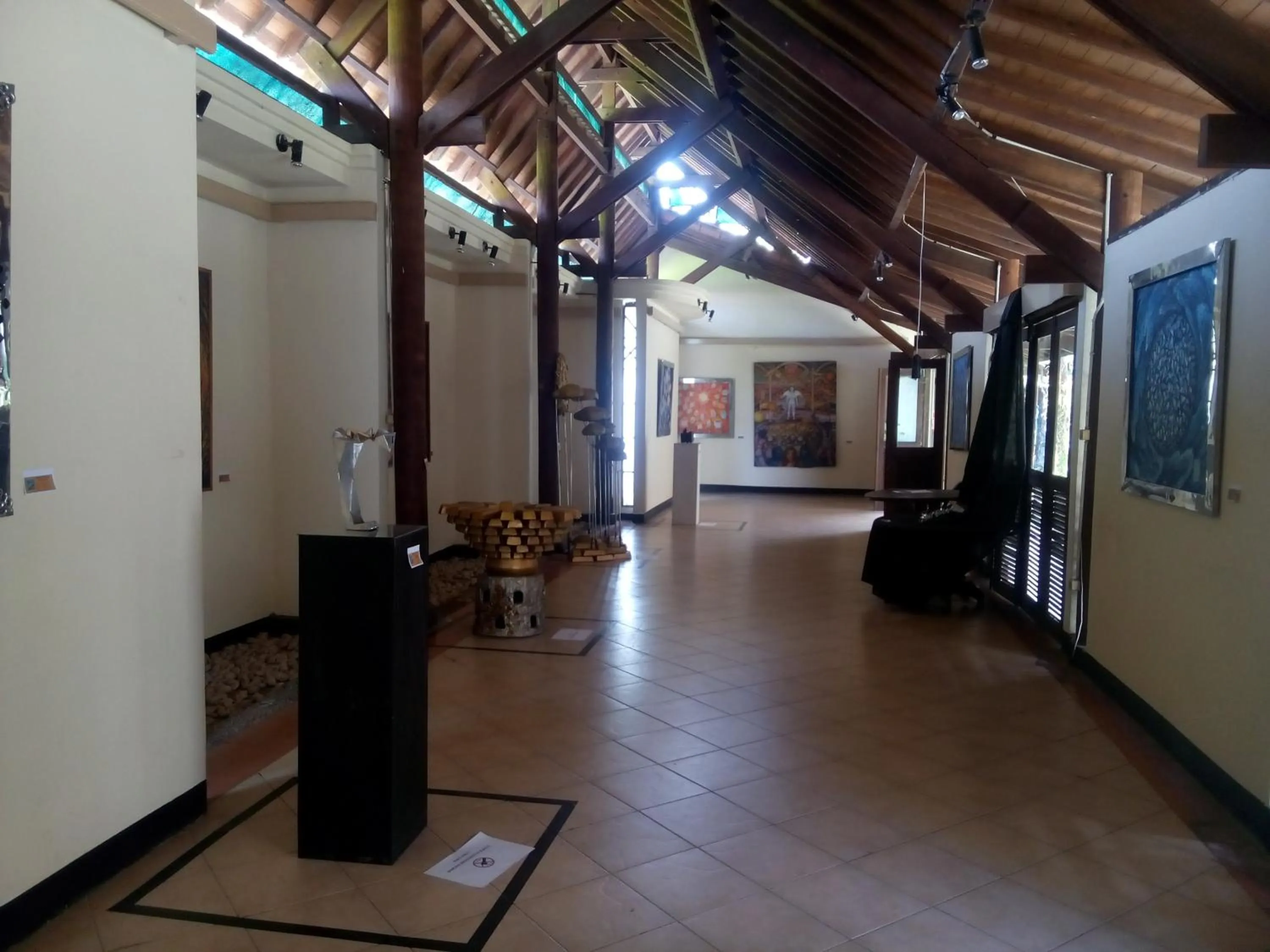 Tembi - Historical Home