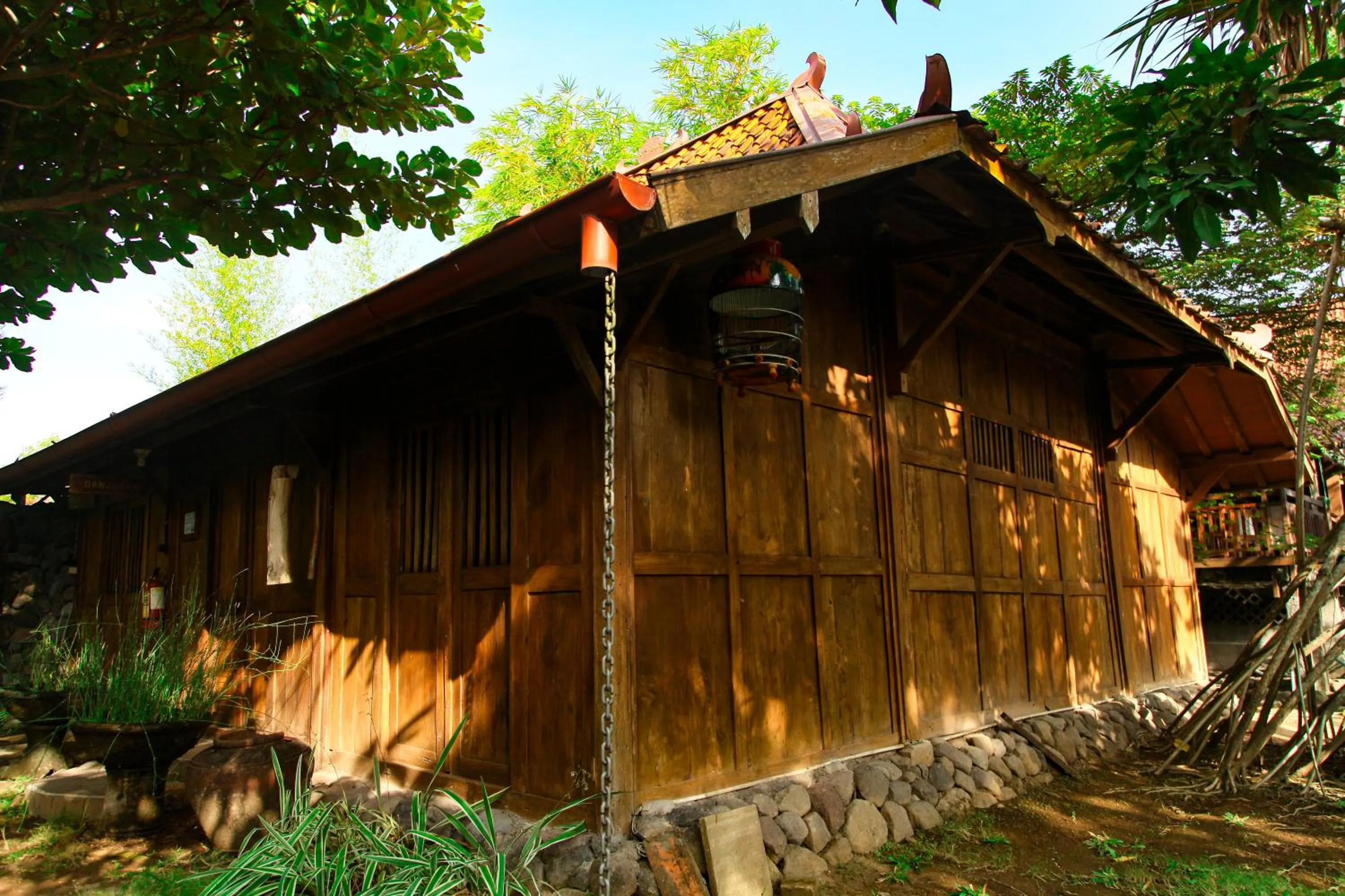 Tembi - Historical Home