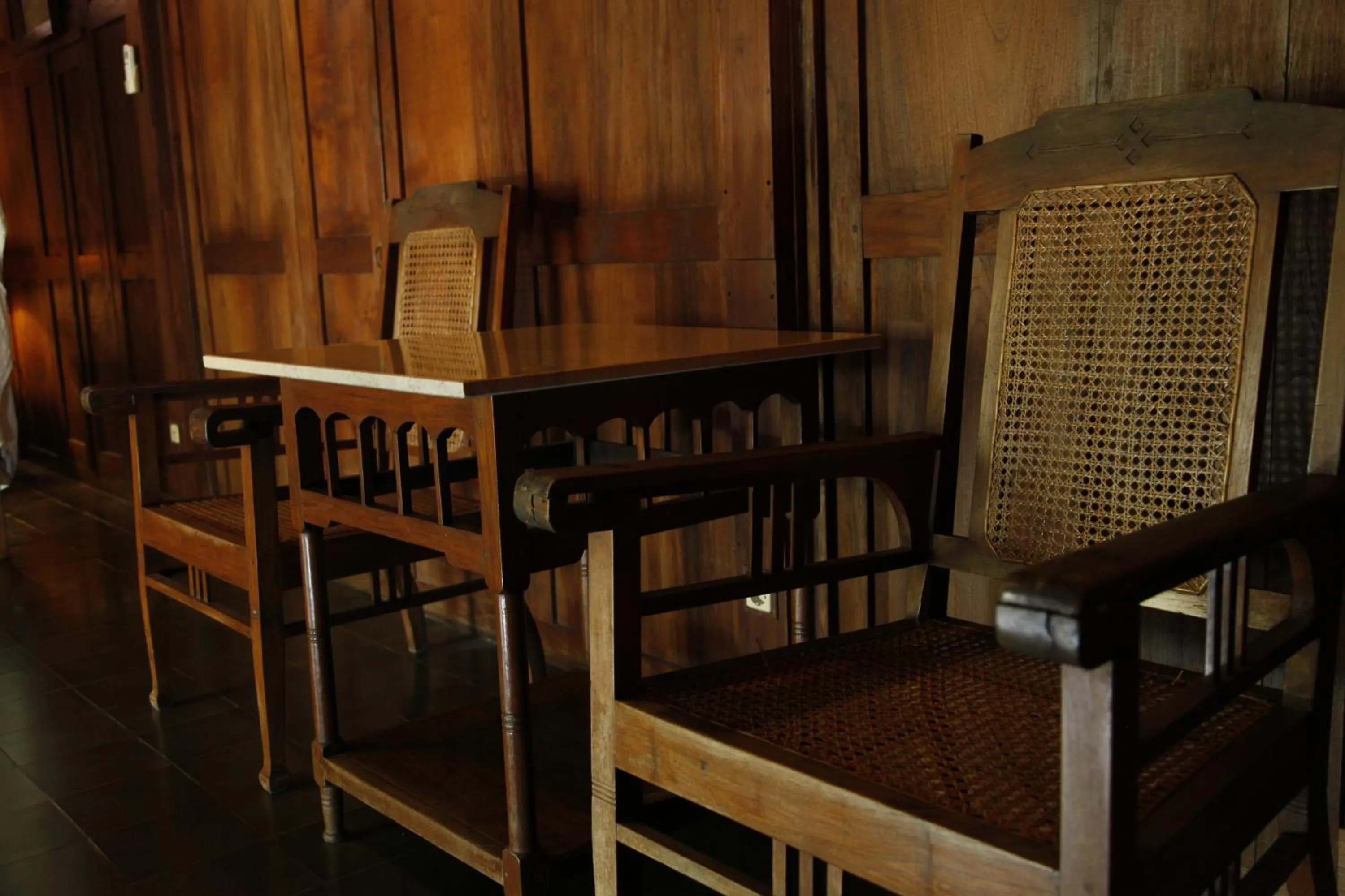 Tembi - Historical Home