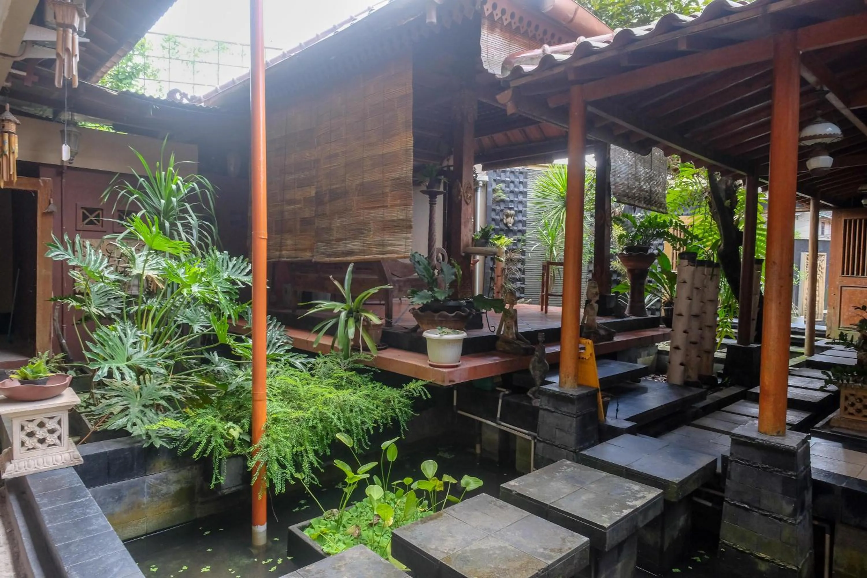 Property building in Urbanview Omah Eka Santi by RedDoorz