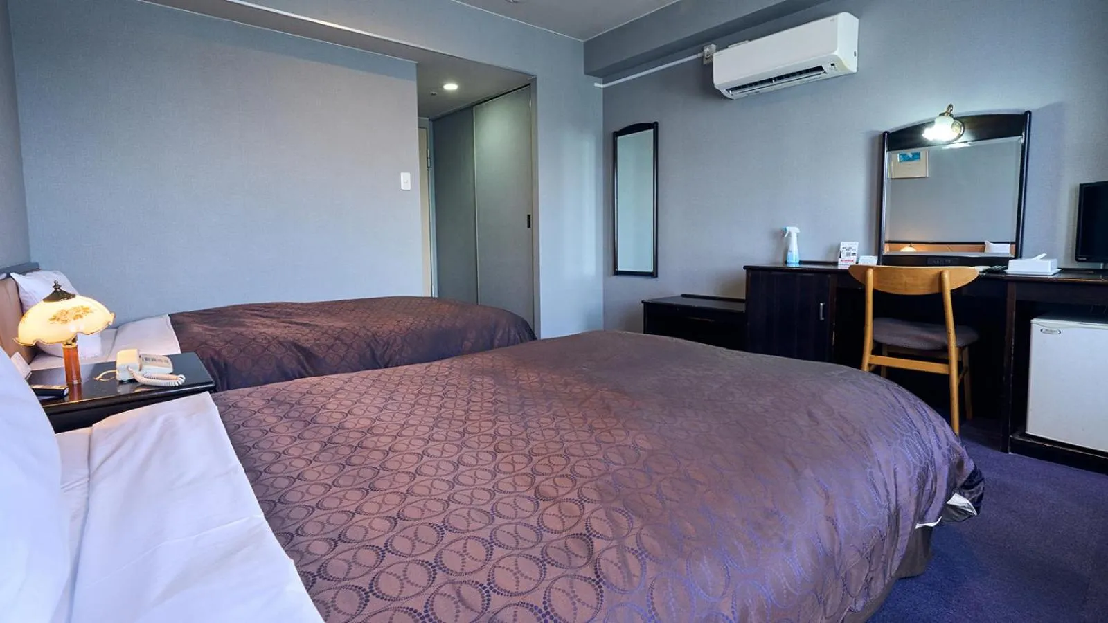 Photo of the whole room, Bed in Hotel Satsukien