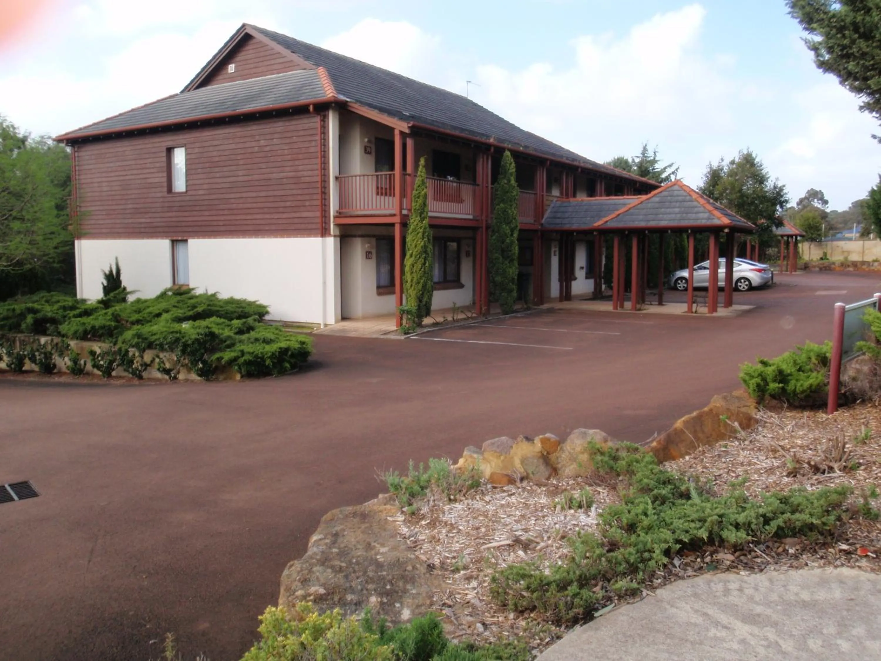 Facade/entrance in Margaret River Resort
