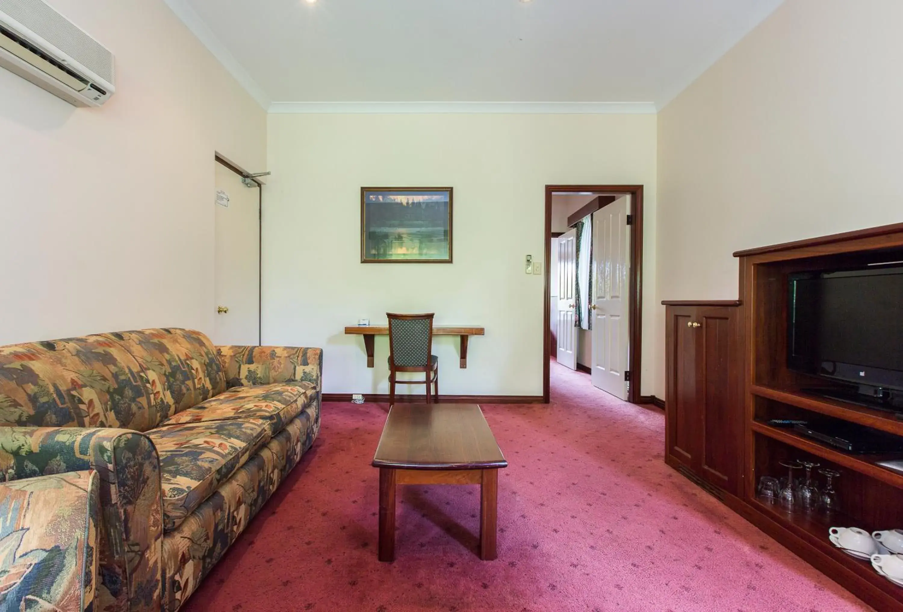 One-Bedroom Spa Apartment in Margaret River Resort One-Bedroom Spa Apartment in Margaret River Resort