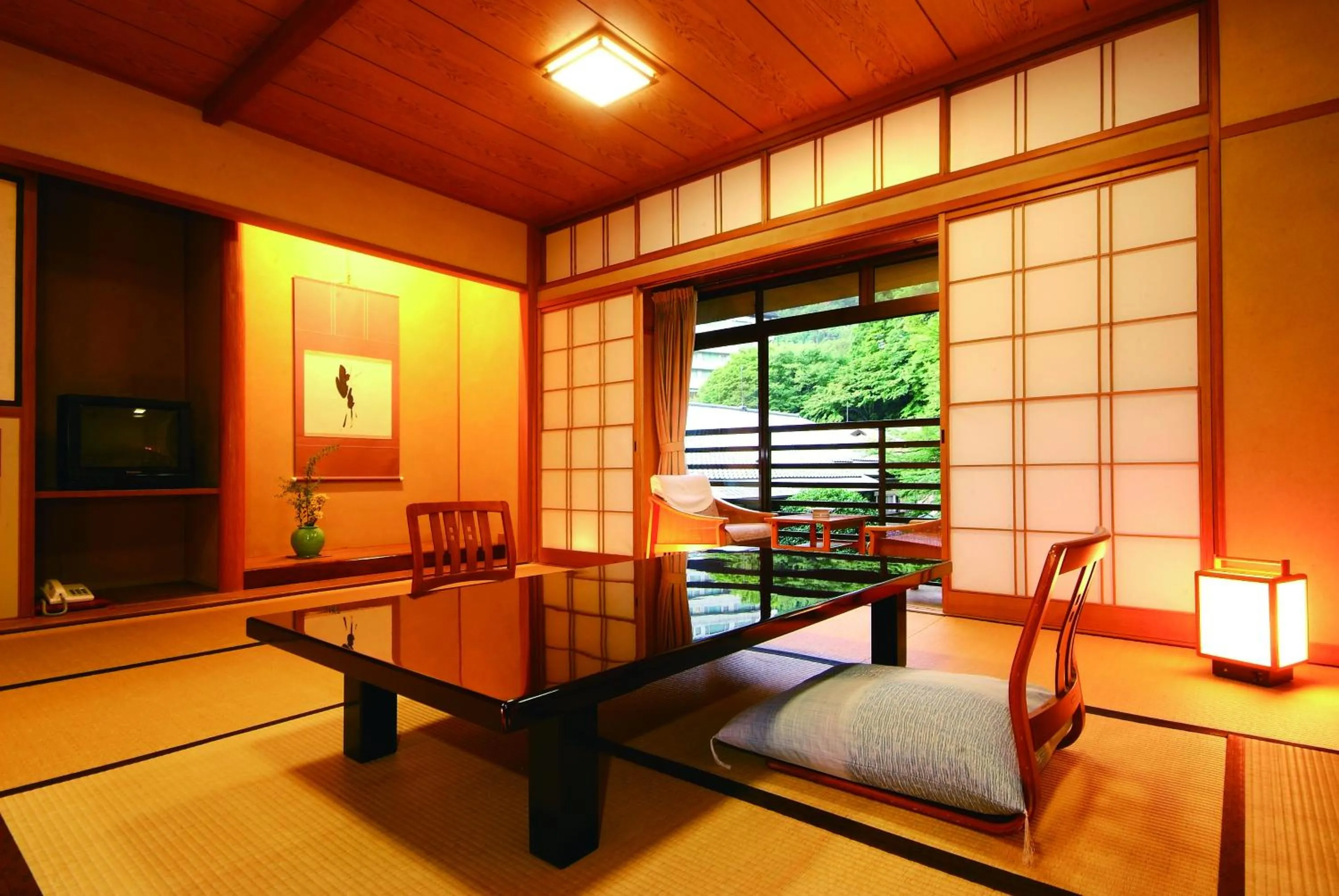 Living room in Arima Onsen Gekkoen Yugetsusanso