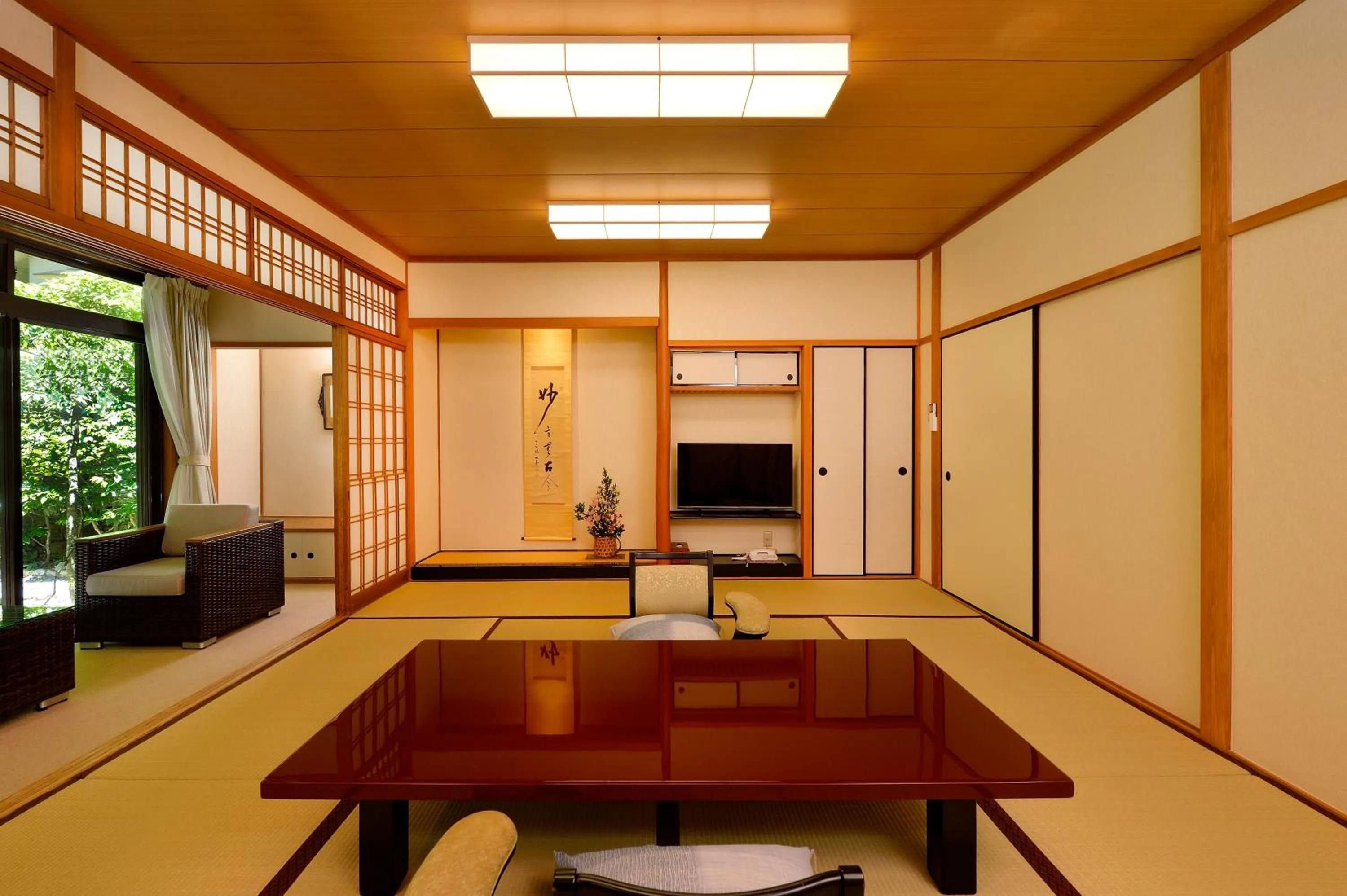 Living room in Arima Onsen Gekkoen Yugetsusanso