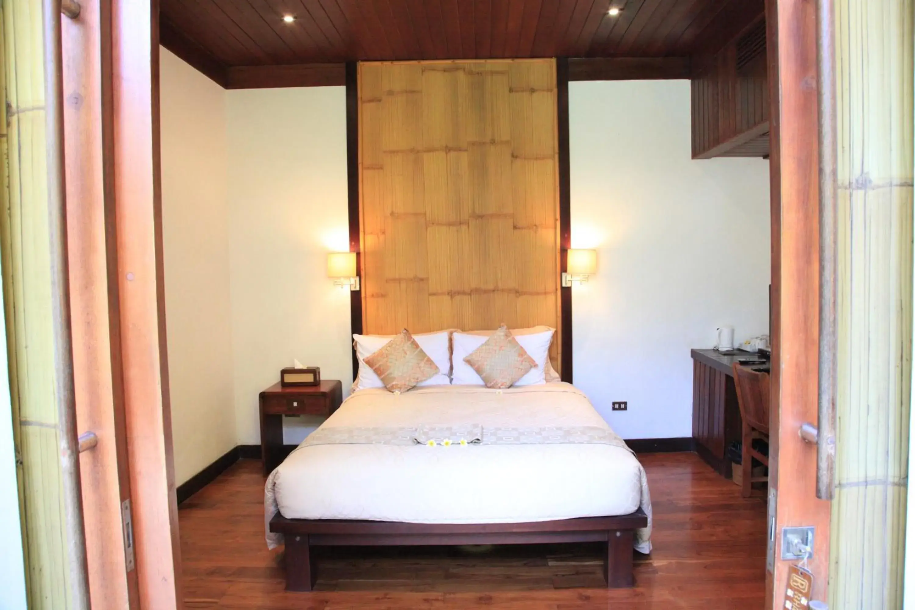 Standard Queen Room in Anginsepoi Standard Queen Room in Anginsepoi