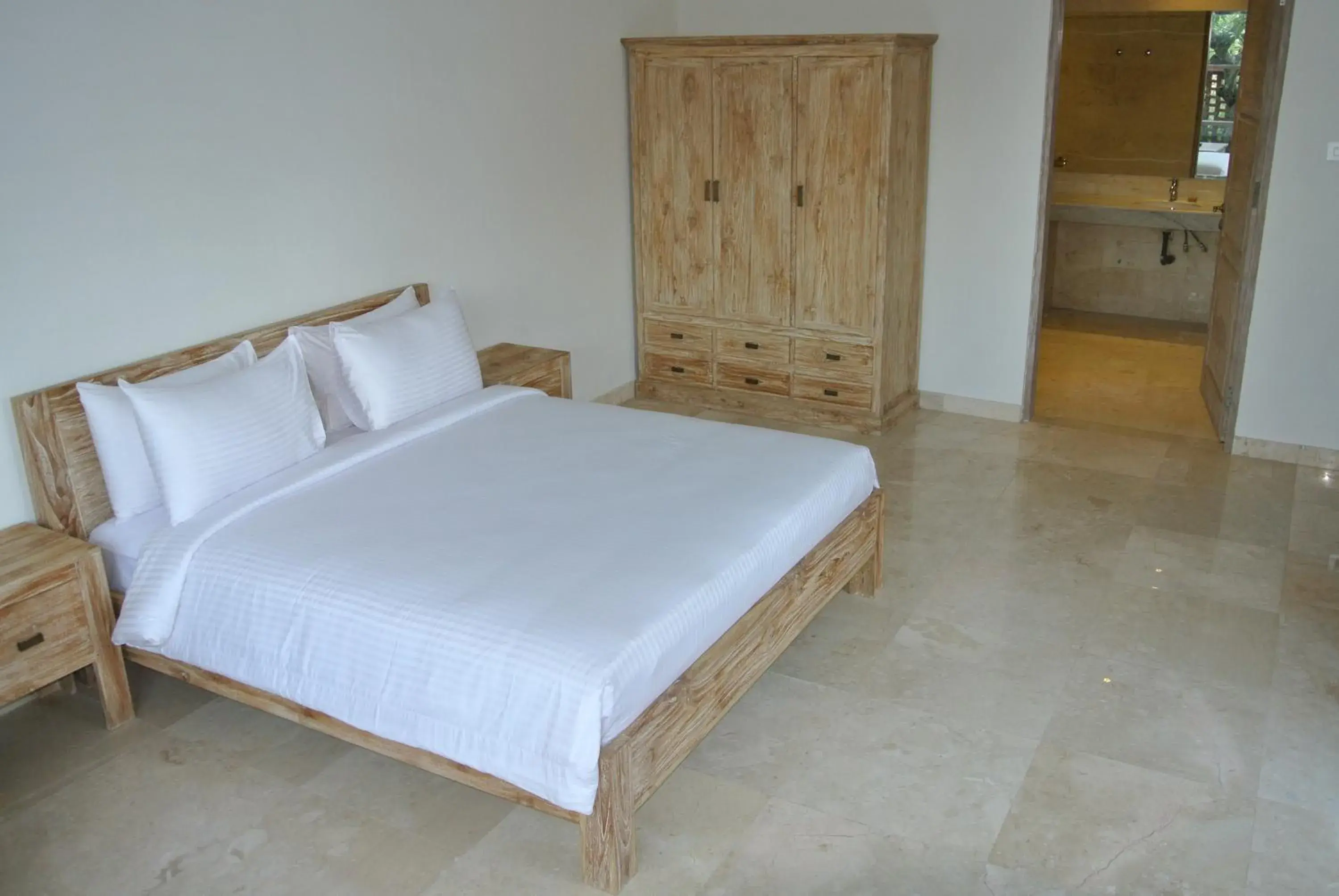 Superior King Room in Anginsepoi Superior King Room in Anginsepoi