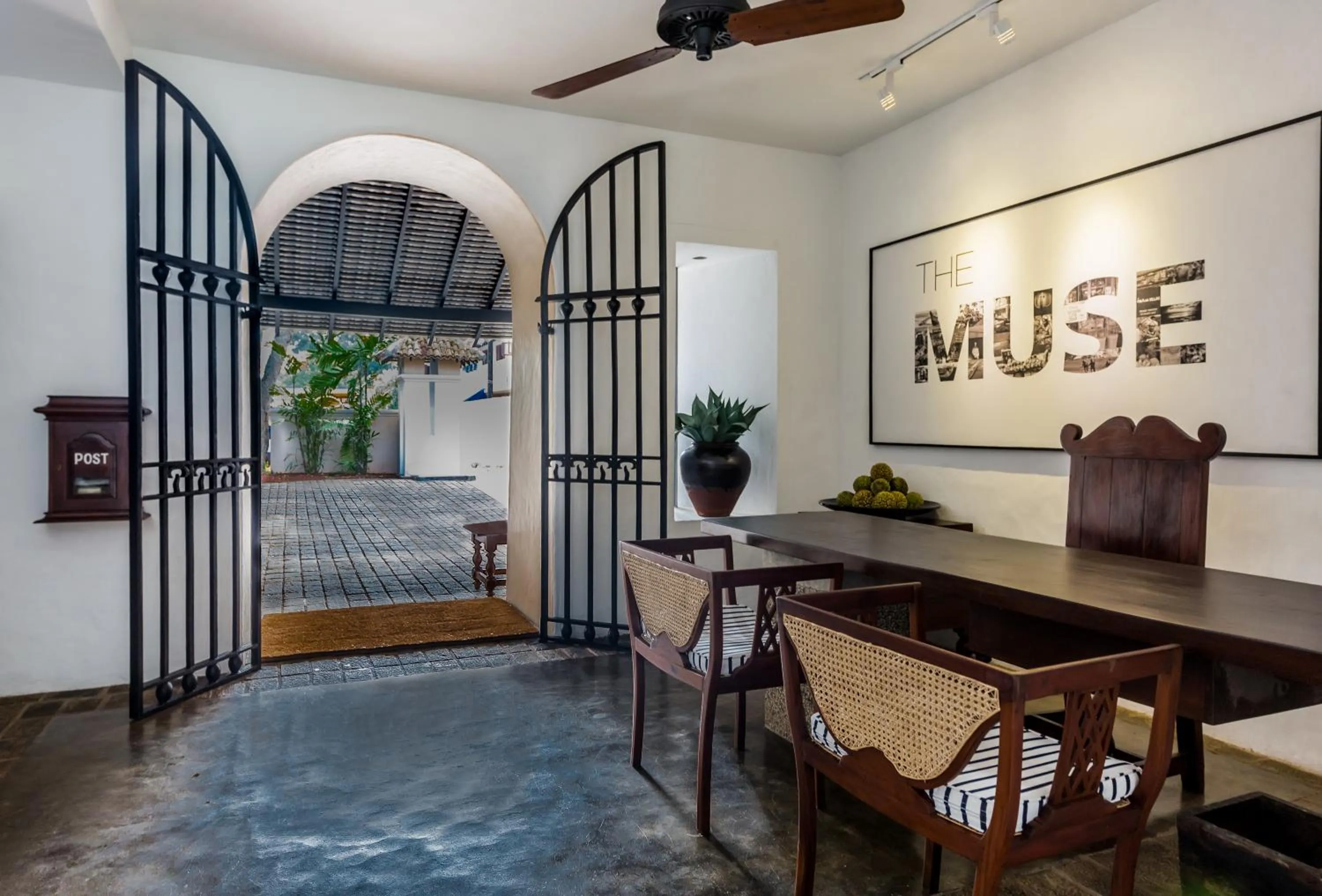 Lobby or reception in Nyne Hotels The Muse - Bentota