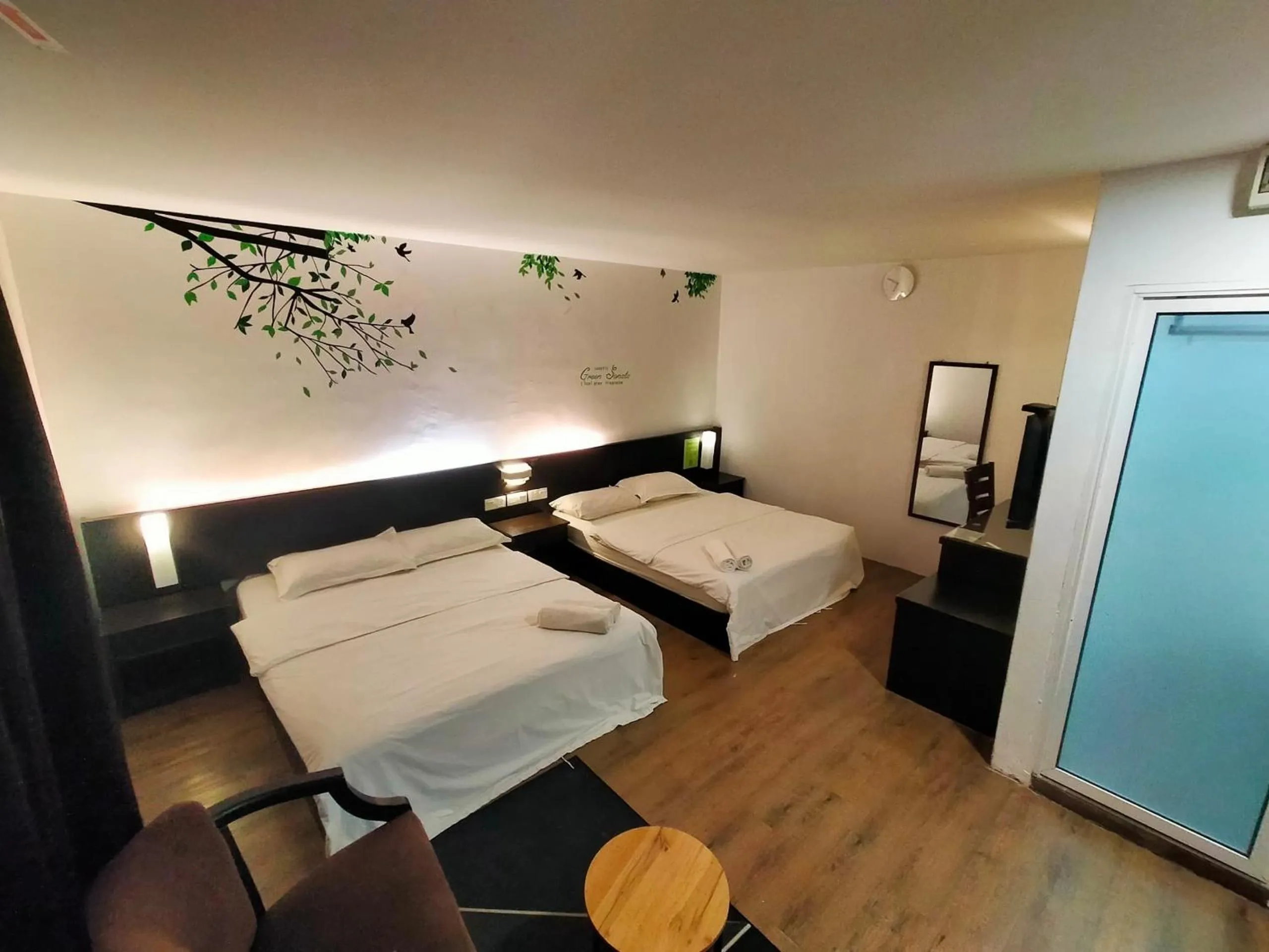 Bedroom, Bed in The Grace Hotel