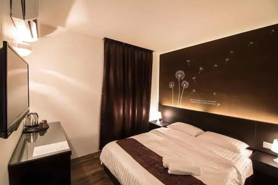 Standard Double Room in The Grace Hotel Standard Double Room in The Grace Hotel