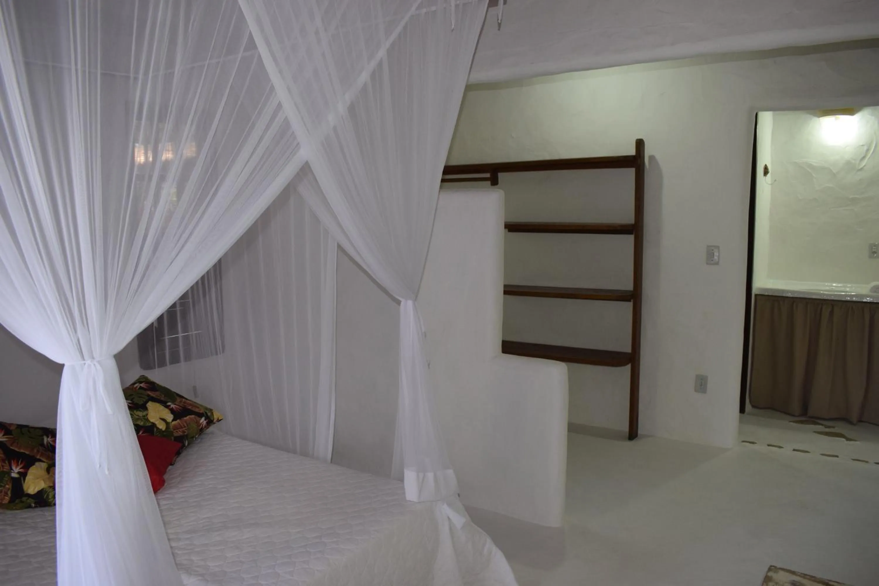 Garden view, Bed in Cheiro Nativo - Chalés & Pousada