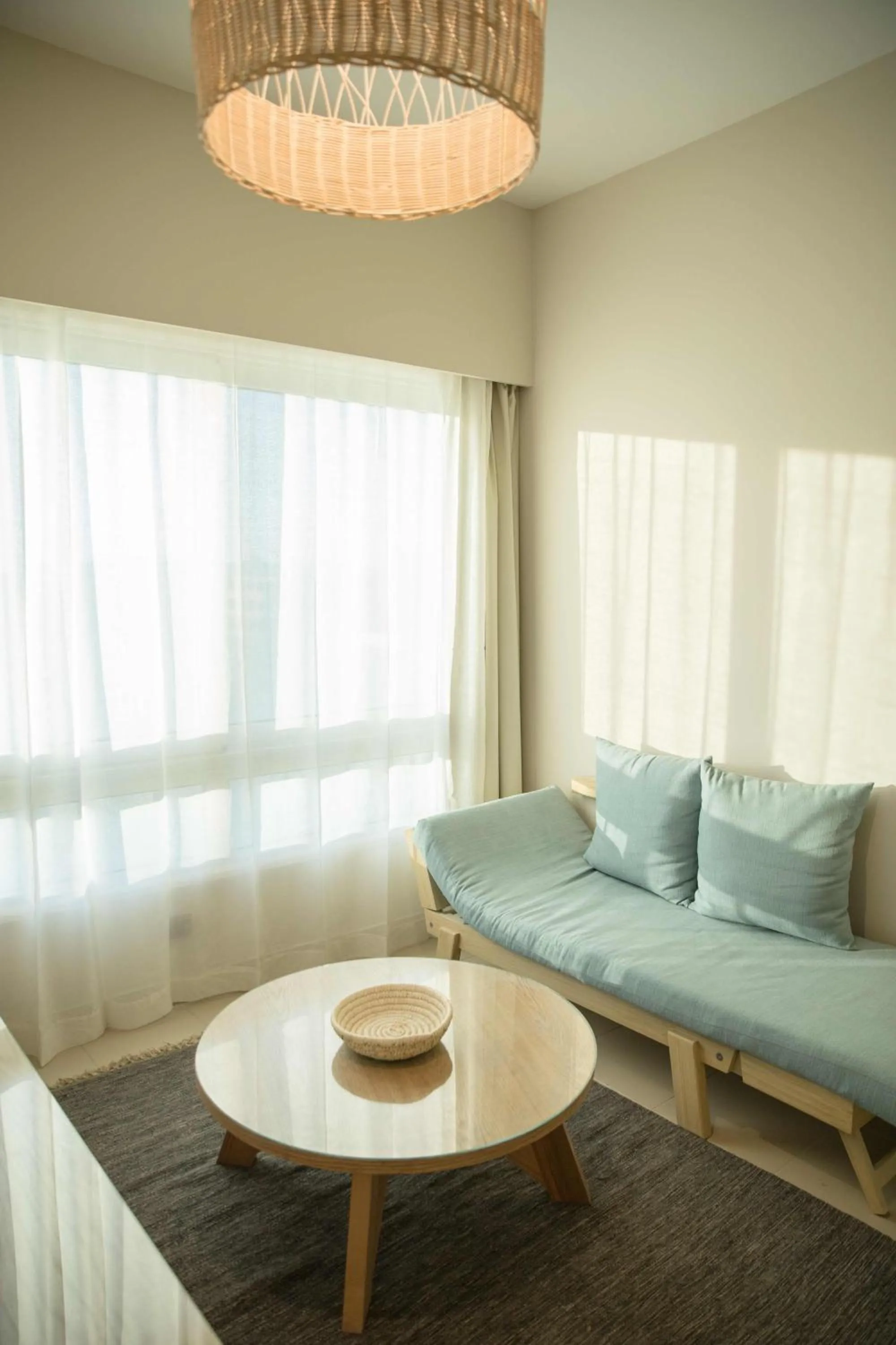 Coffee/tea facilities in Redcon Suites