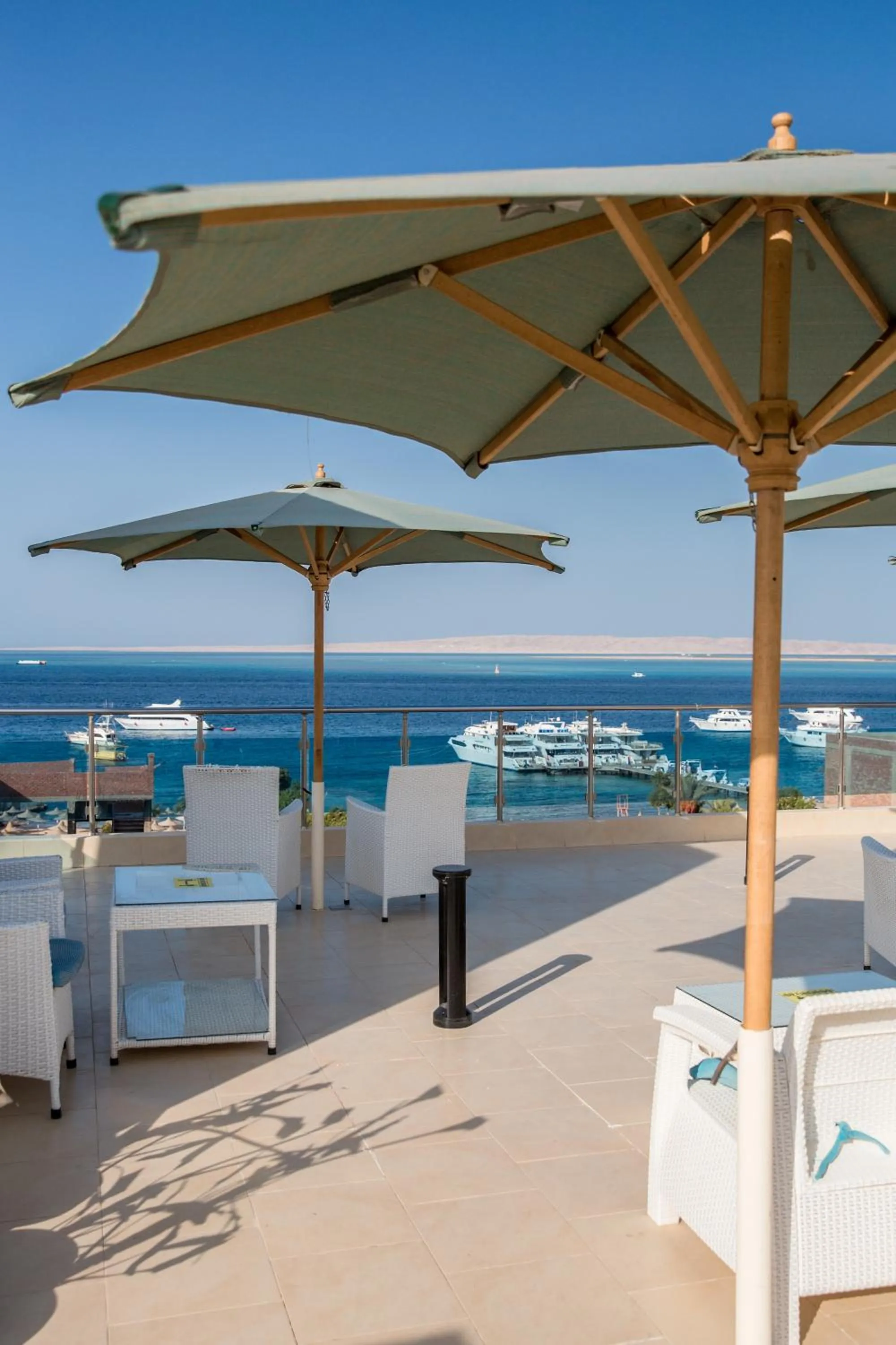 Seating area in Redcon Suites