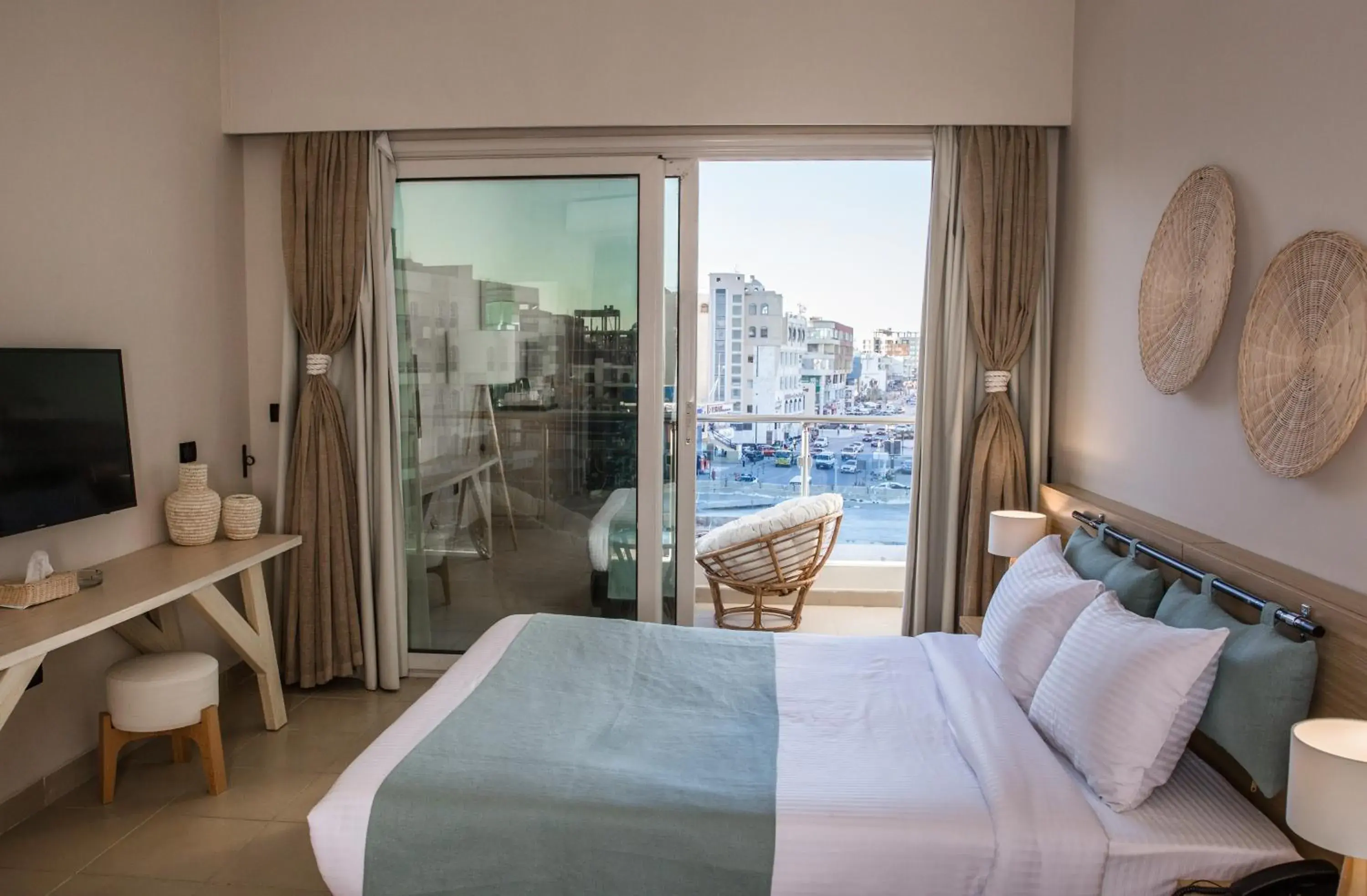 Superior City View Room with Balcony in Redcon Suites Superior City View Room with Balcony in Redcon Suites