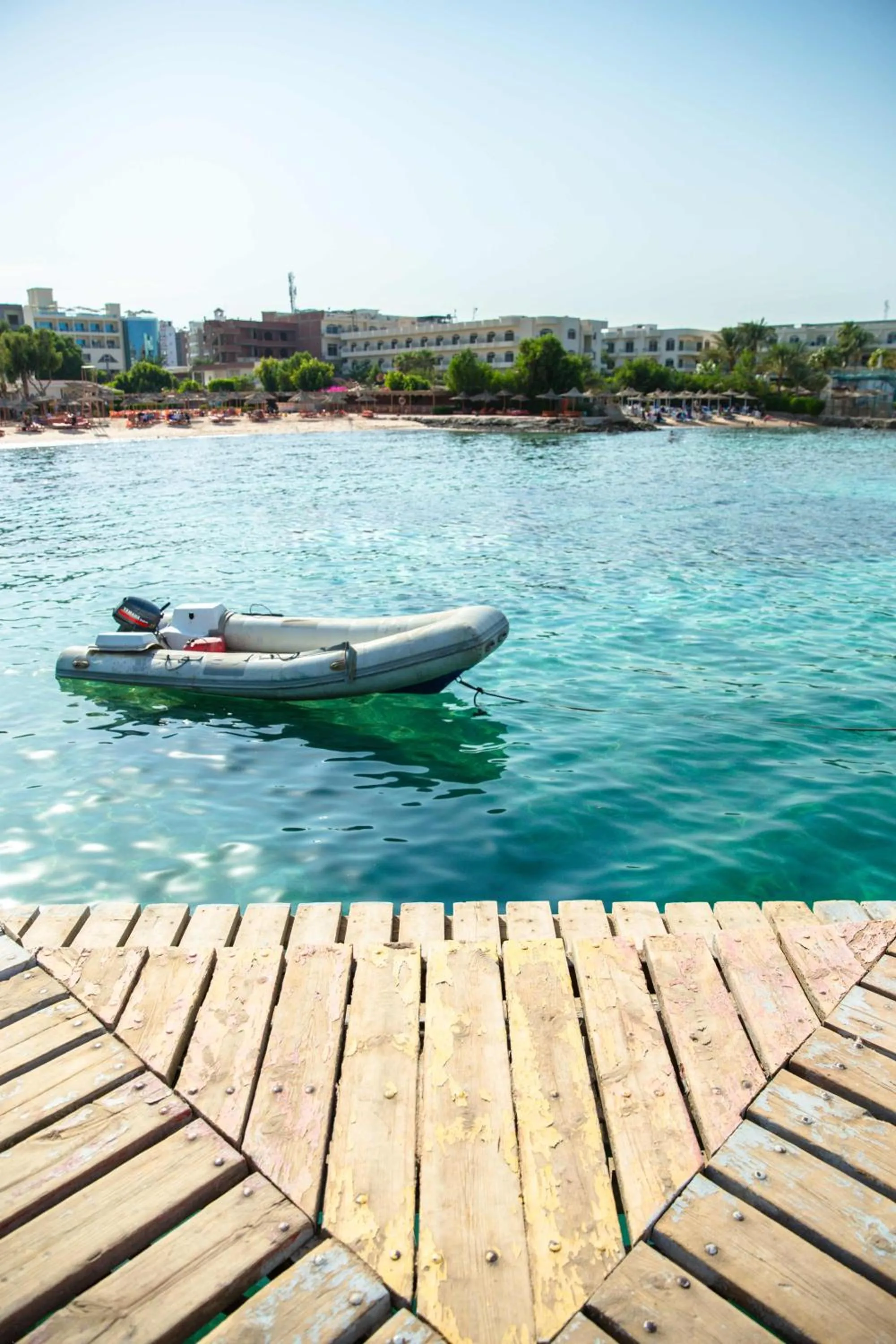 Beach in Redcon Suites