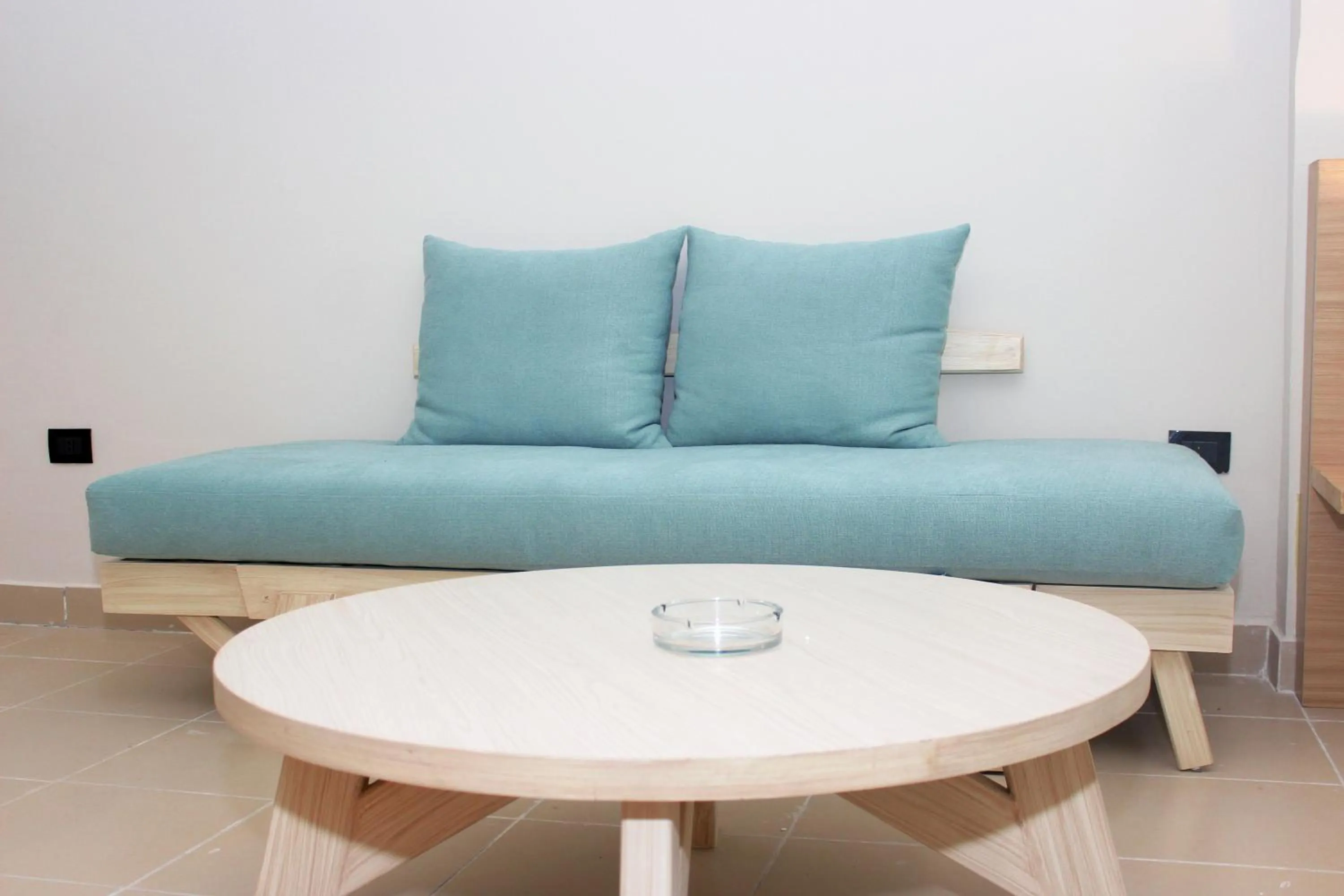 Living room in Redcon Suites