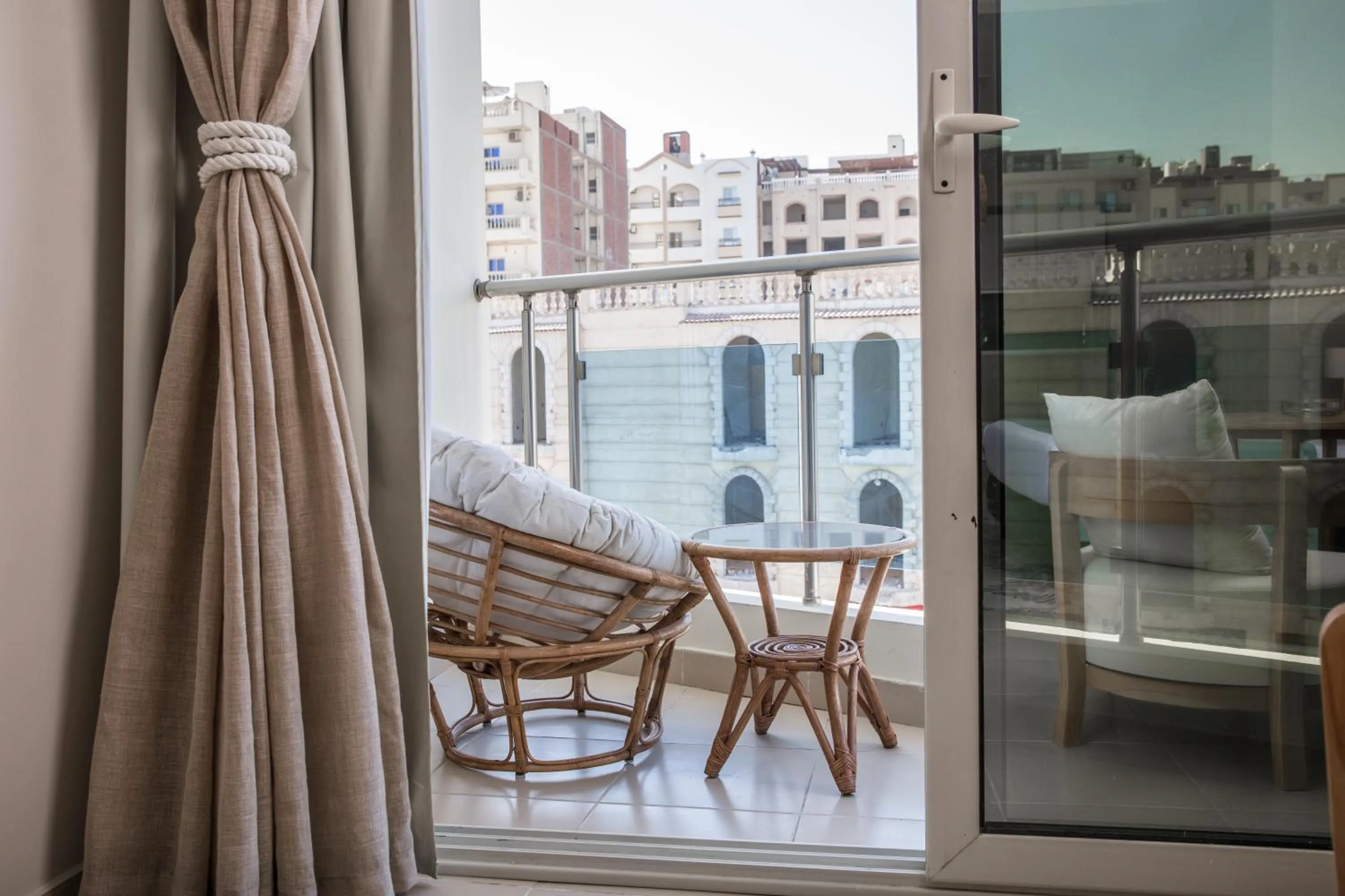 Balcony/Terrace in Redcon Suites