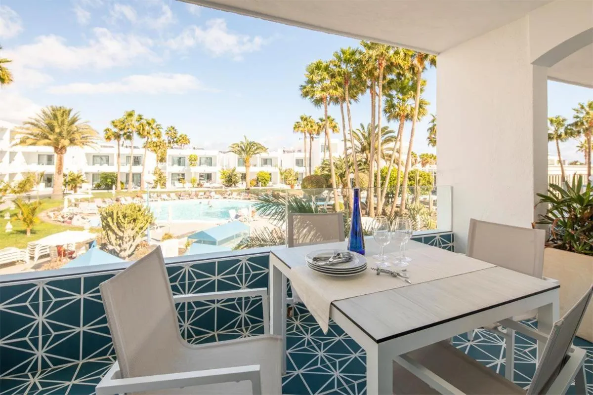 Photo of the whole room in Oasis Lanz Beach Mate