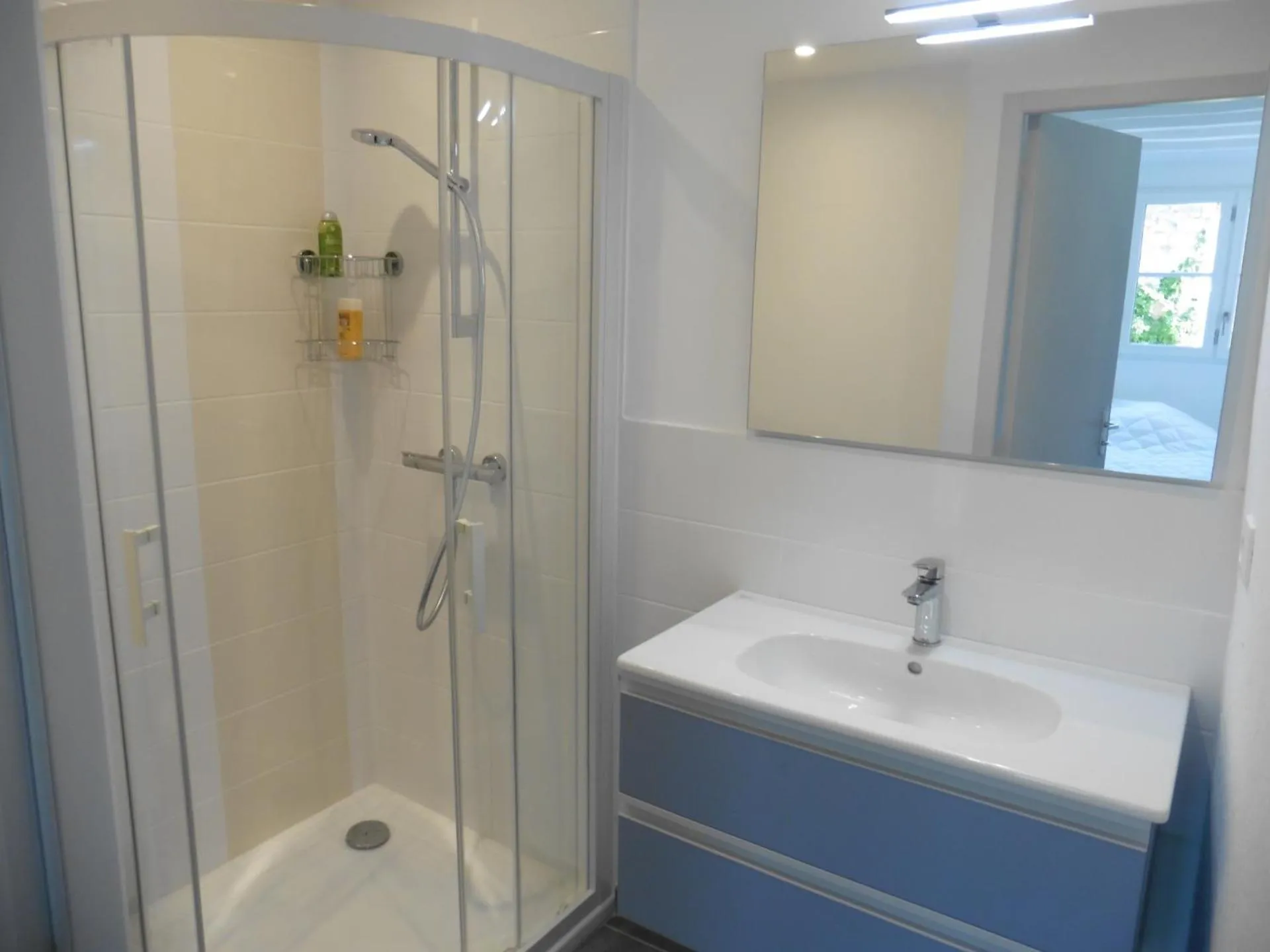 Bathroom in En Rou Libre