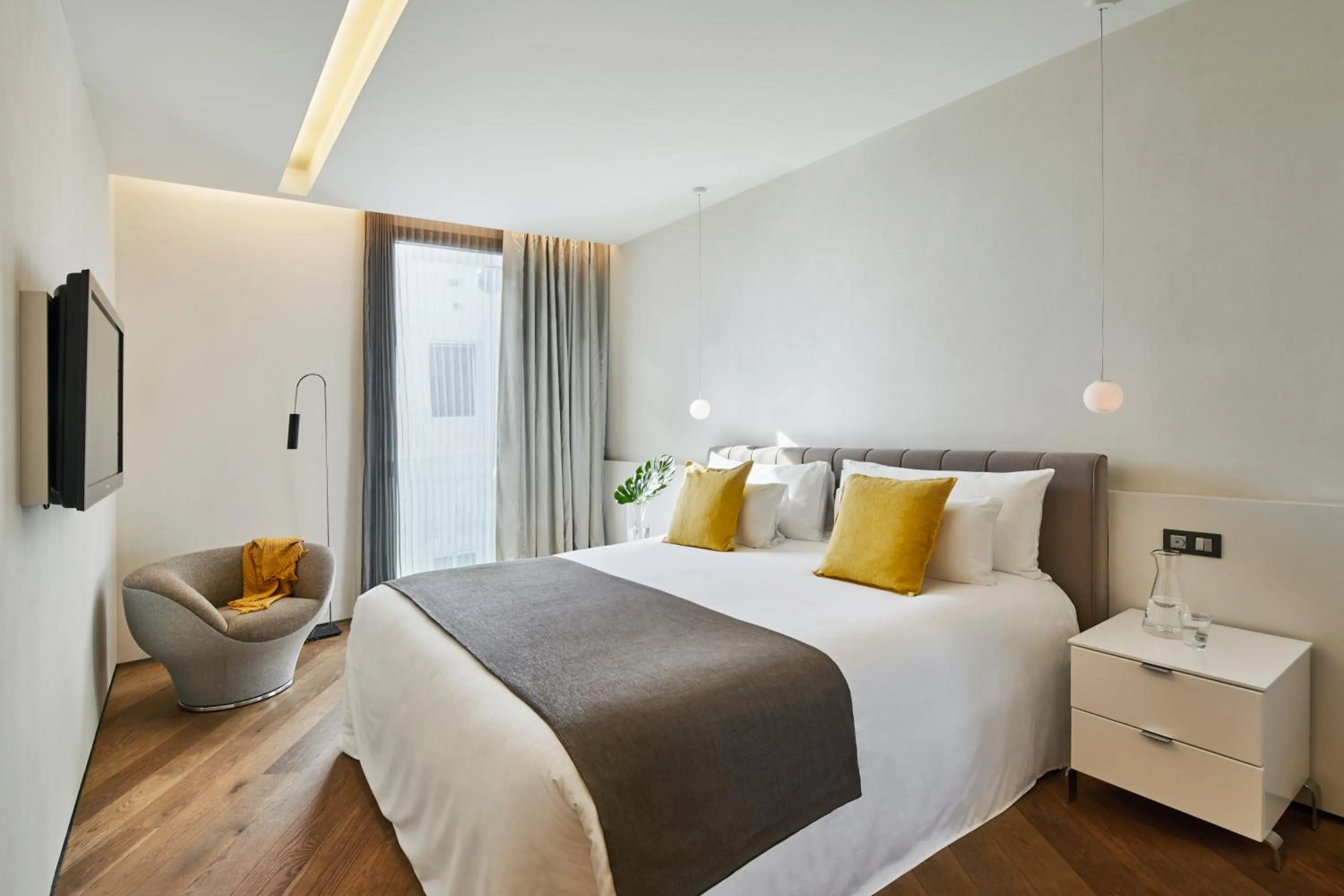 Photo of the whole room, Bed in Ohla Barcelona