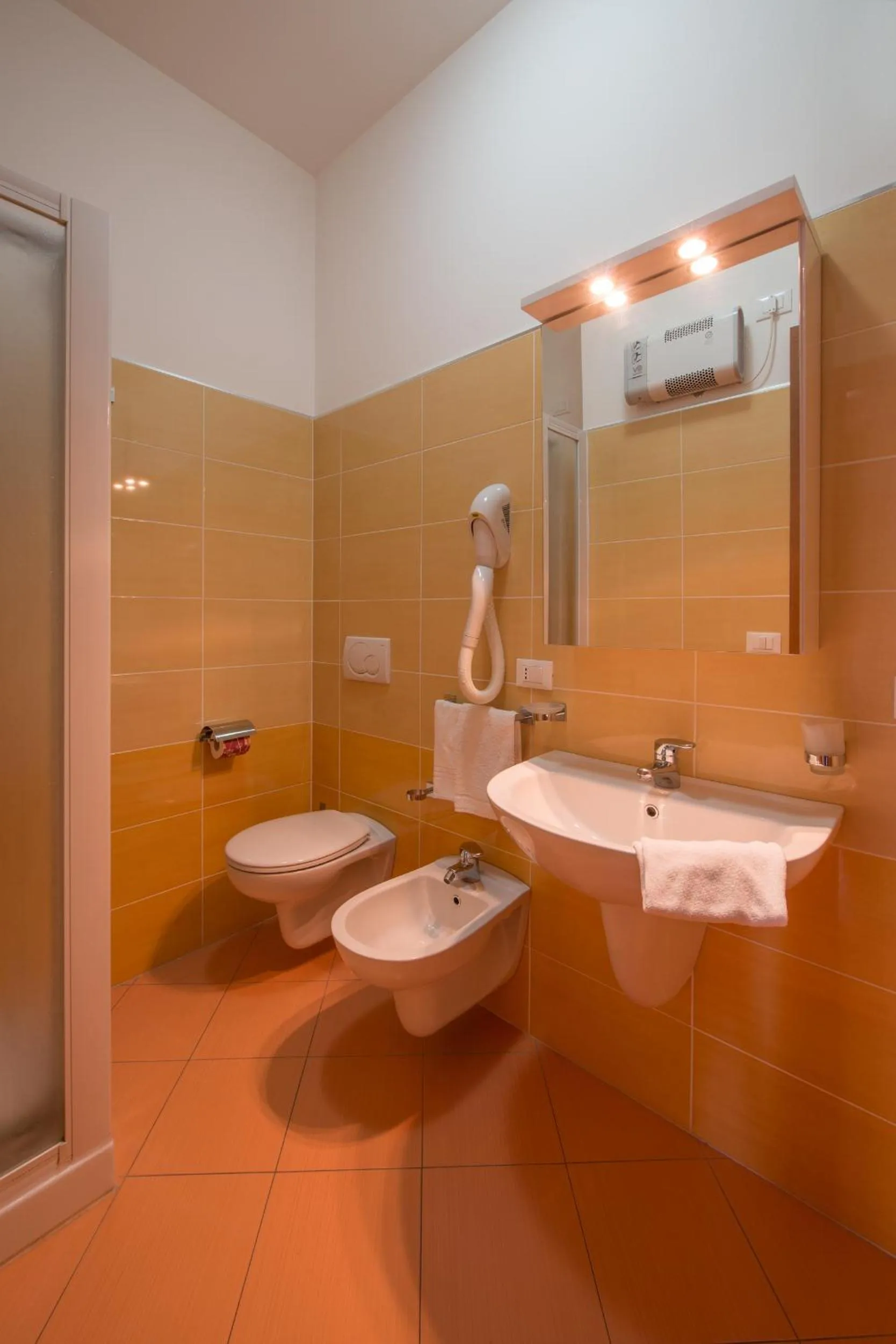 Shower in Residence Palazzo Gasparroni