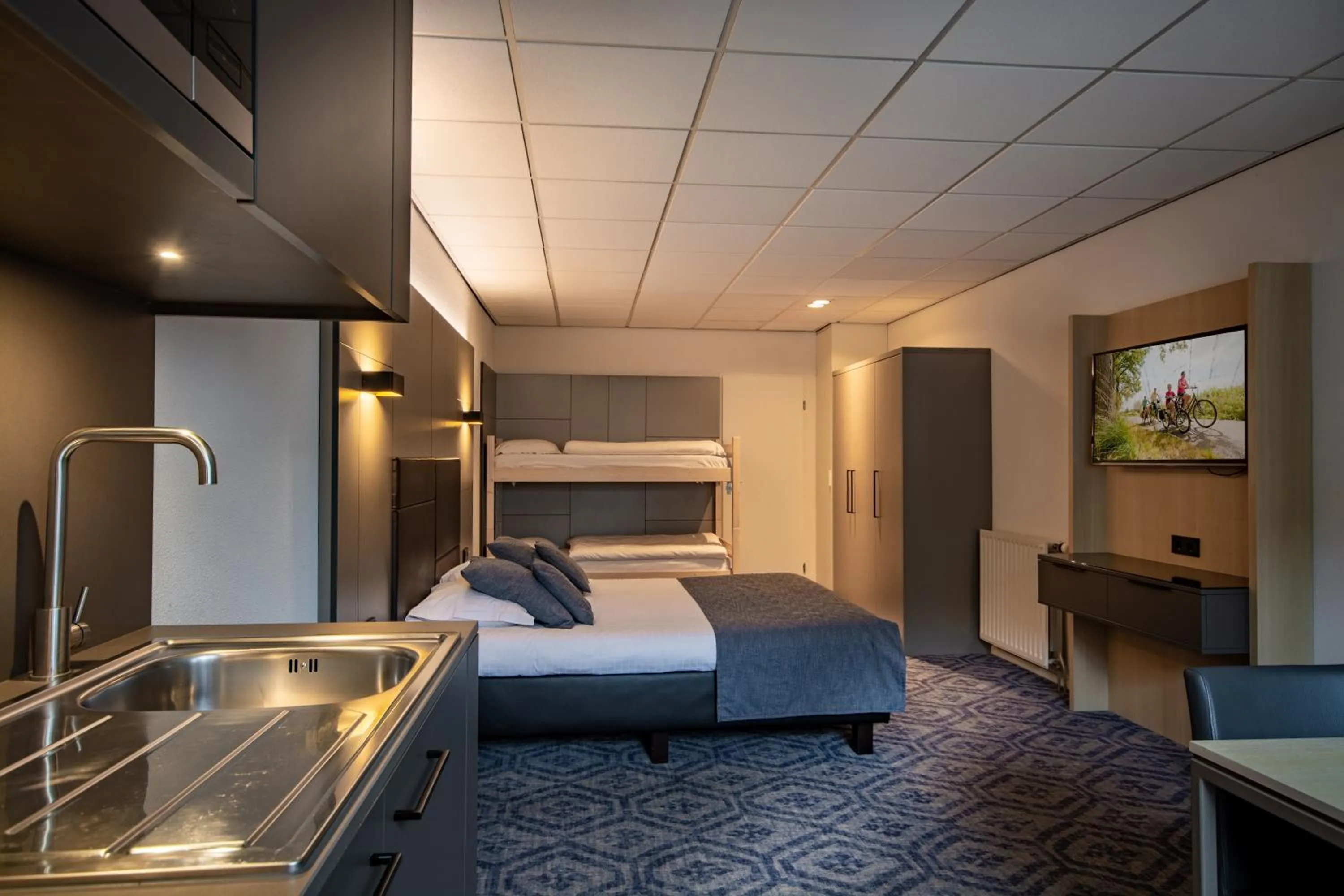 TV and multimedia, Bed in Hotel Edenpark