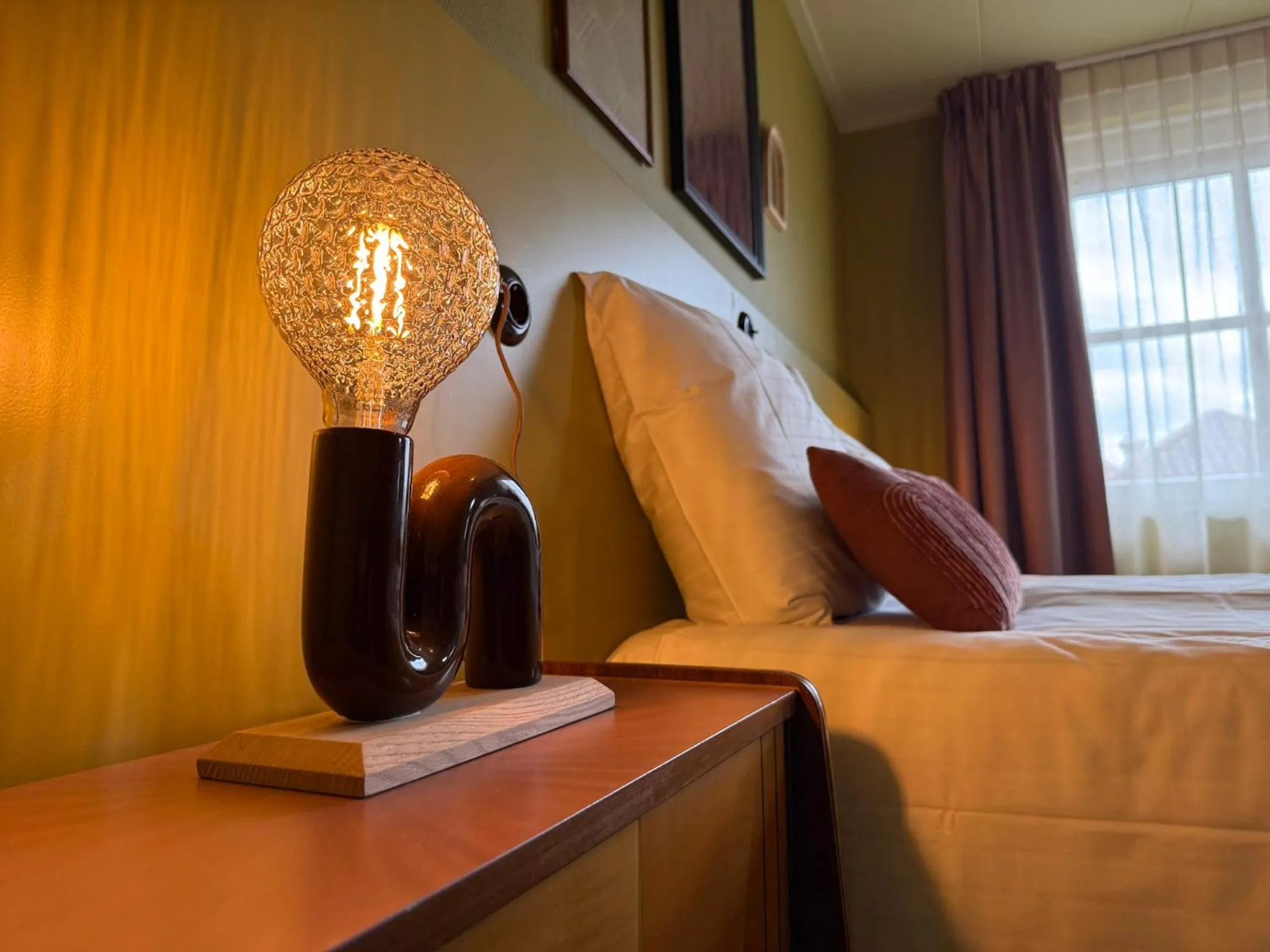 Bed in Hotel Restaurant Ruimzicht