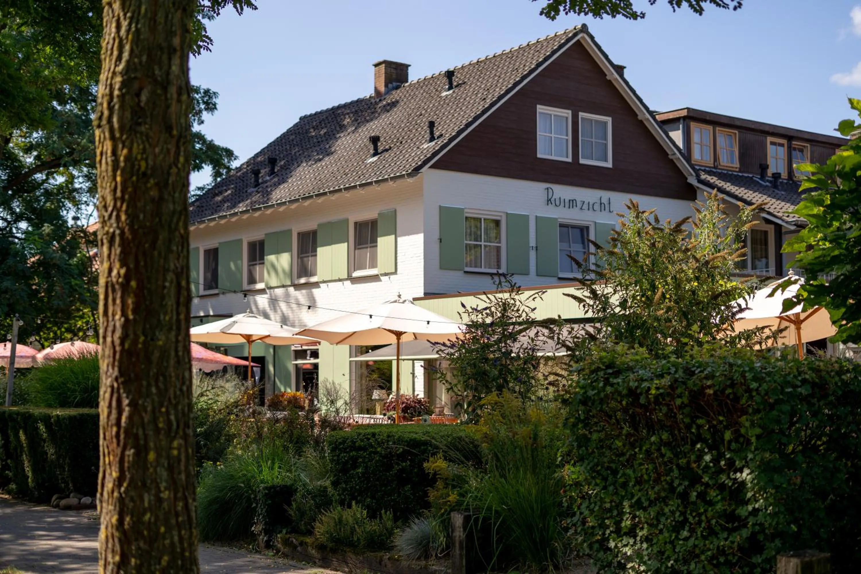 Property building in Hotel Restaurant Ruimzicht