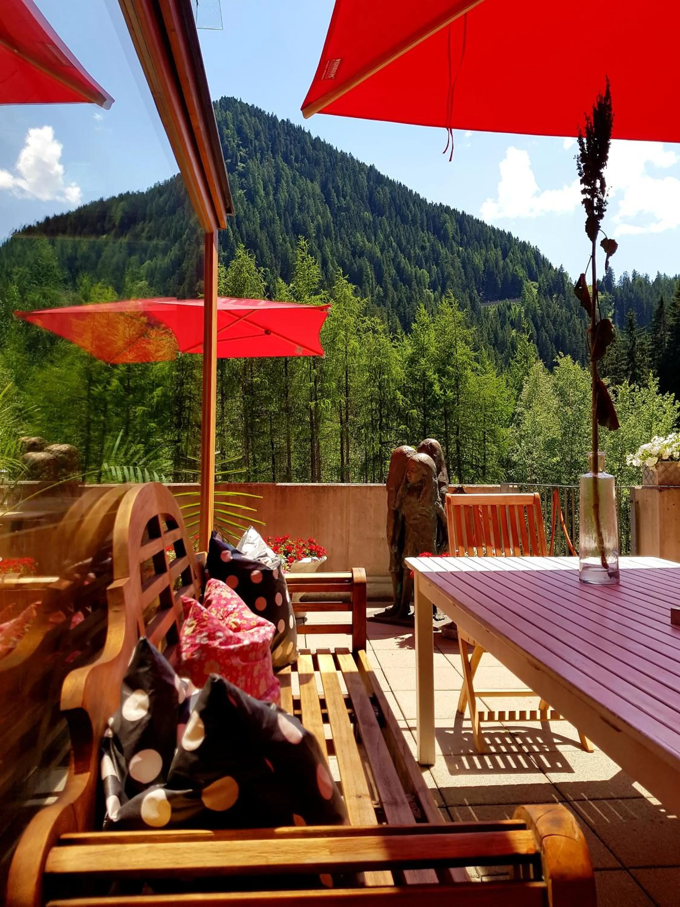 Balcony/Terrace in "Quality Hosts Arlberg" Hotel Lux Alpinae