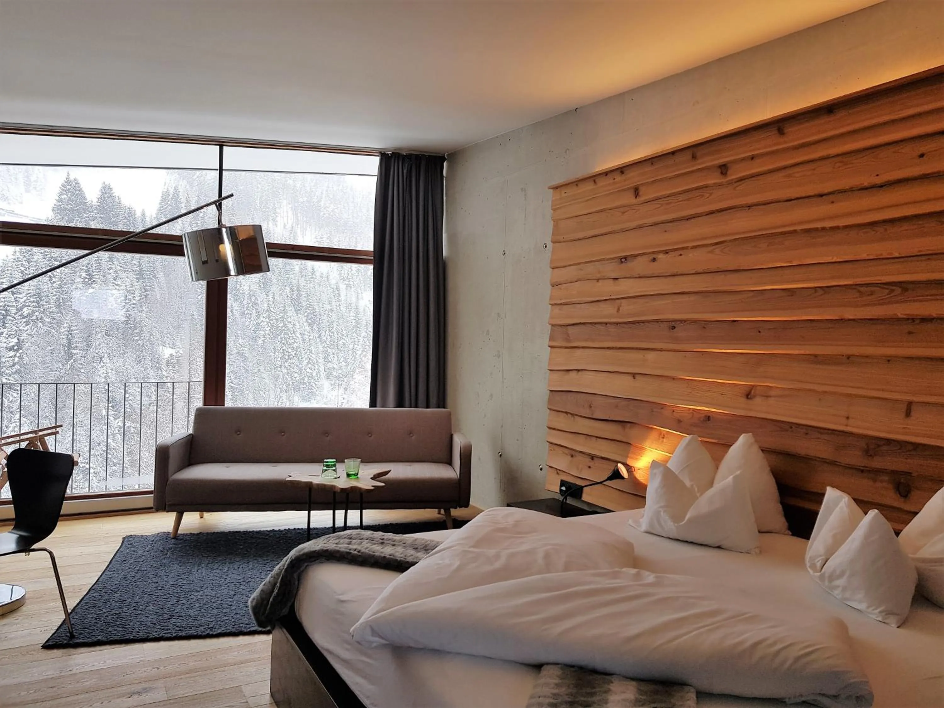 Winter, Bed in "Quality Hosts Arlberg" Hotel Lux Alpinae