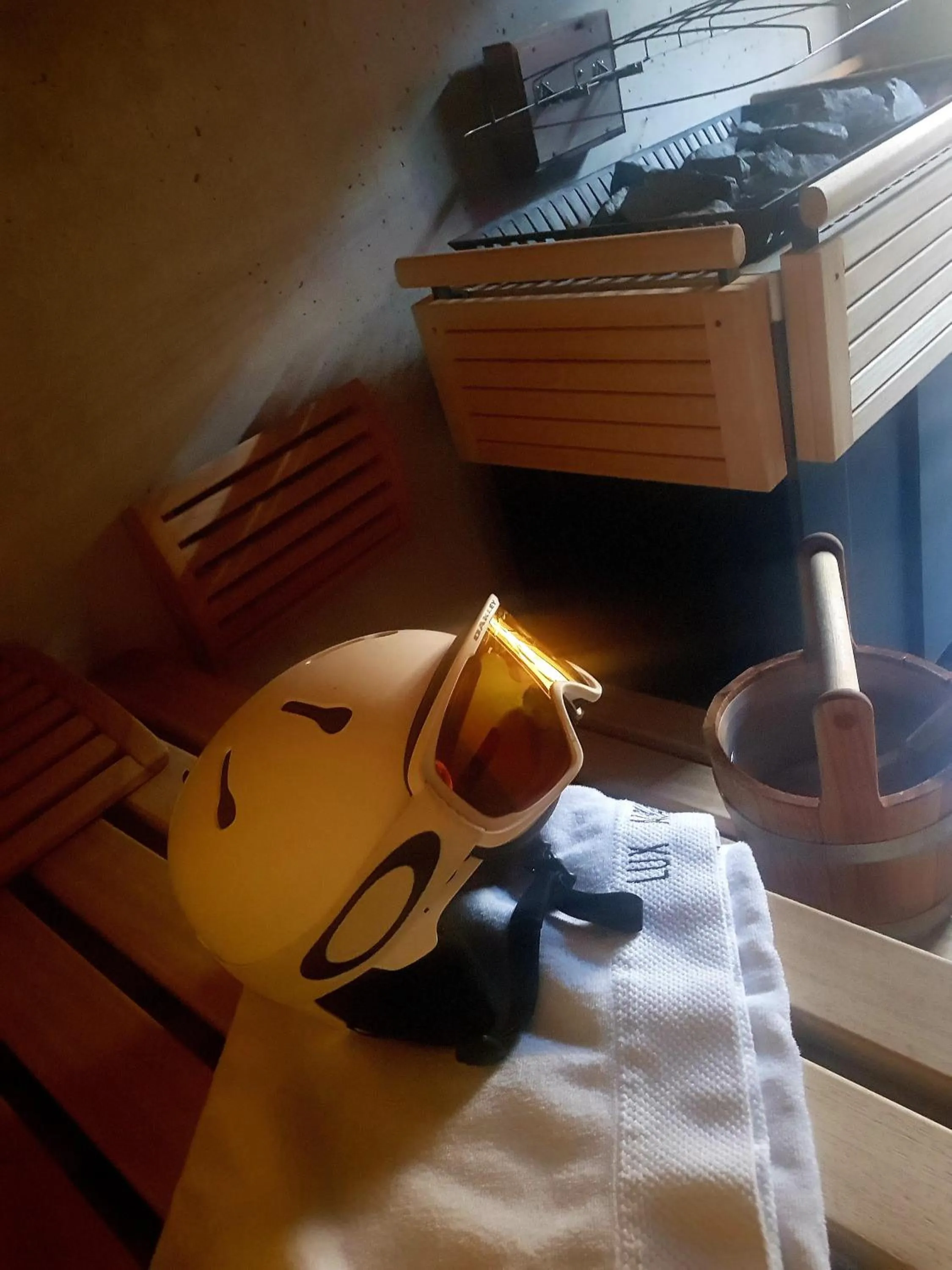 Sauna, Bed in "Quality Hosts Arlberg" Hotel Lux Alpinae