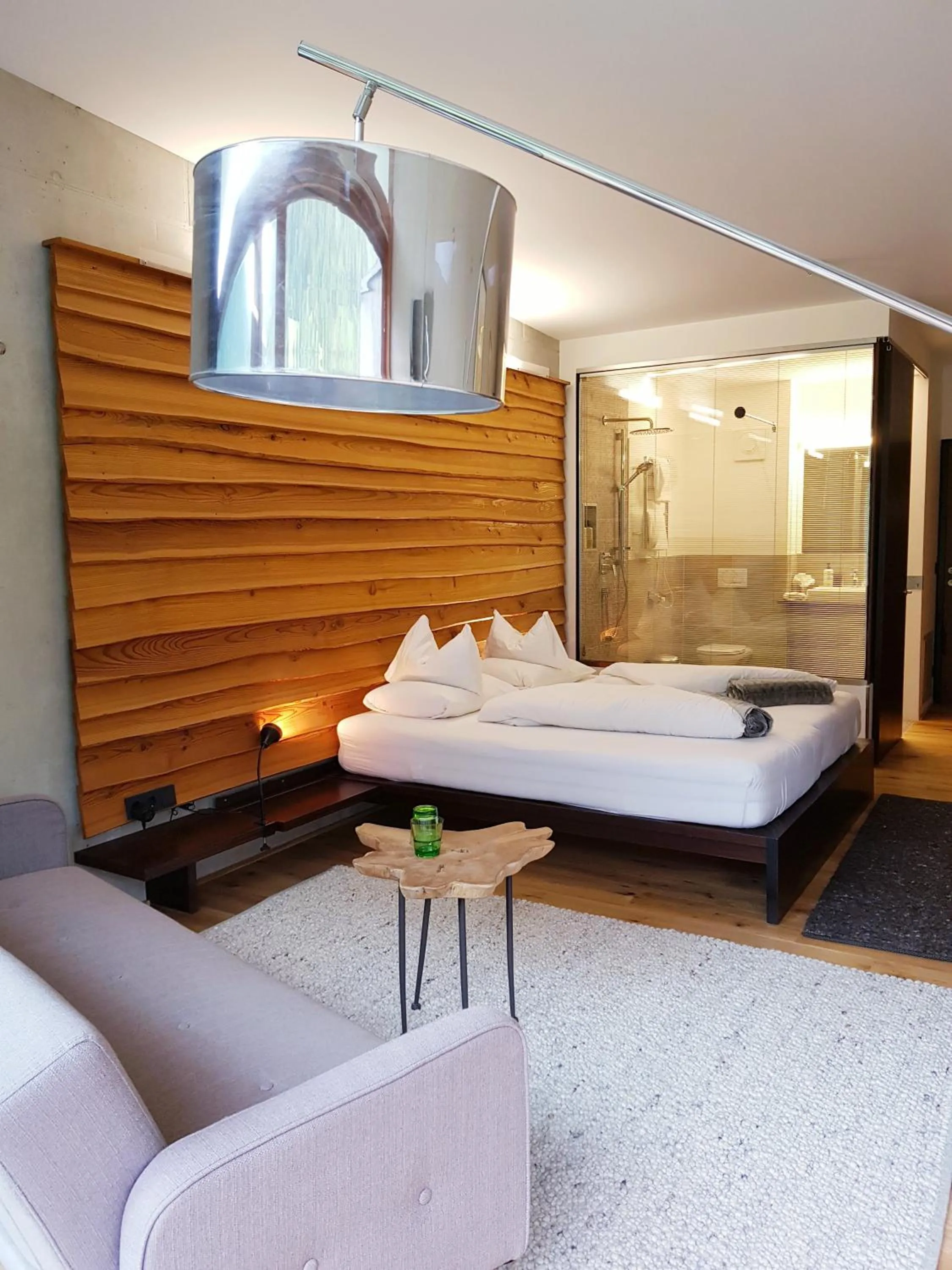 Bathroom, Bed in "Quality Hosts Arlberg" Hotel Lux Alpinae