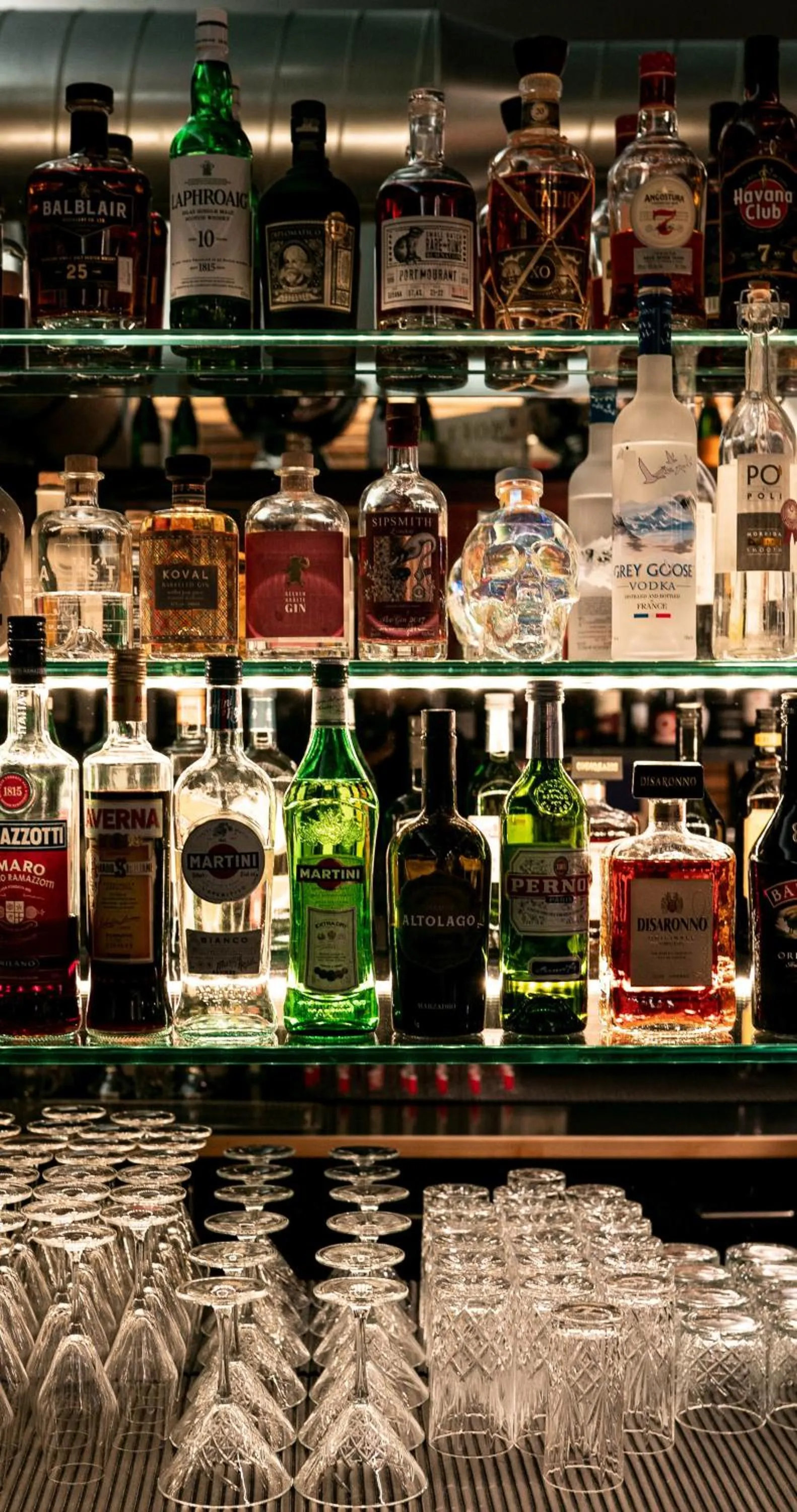 Lounge or bar in "Quality Hosts Arlberg" Hotel Lux Alpinae