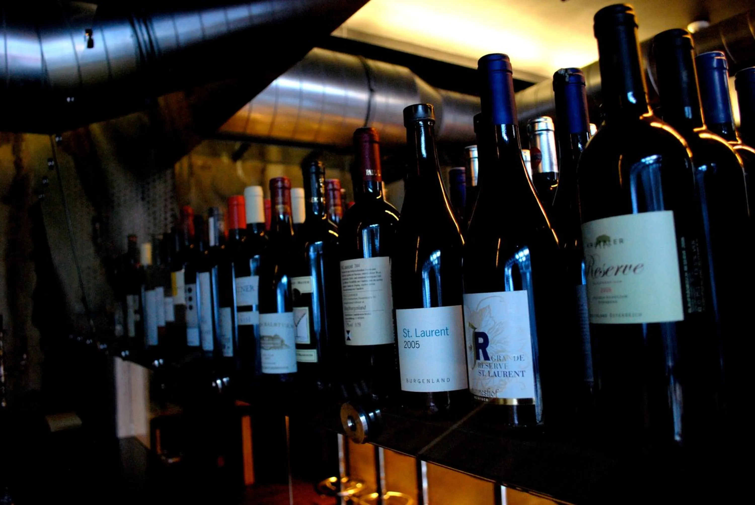 Lounge or bar in "Quality Hosts Arlberg" Hotel Lux Alpinae