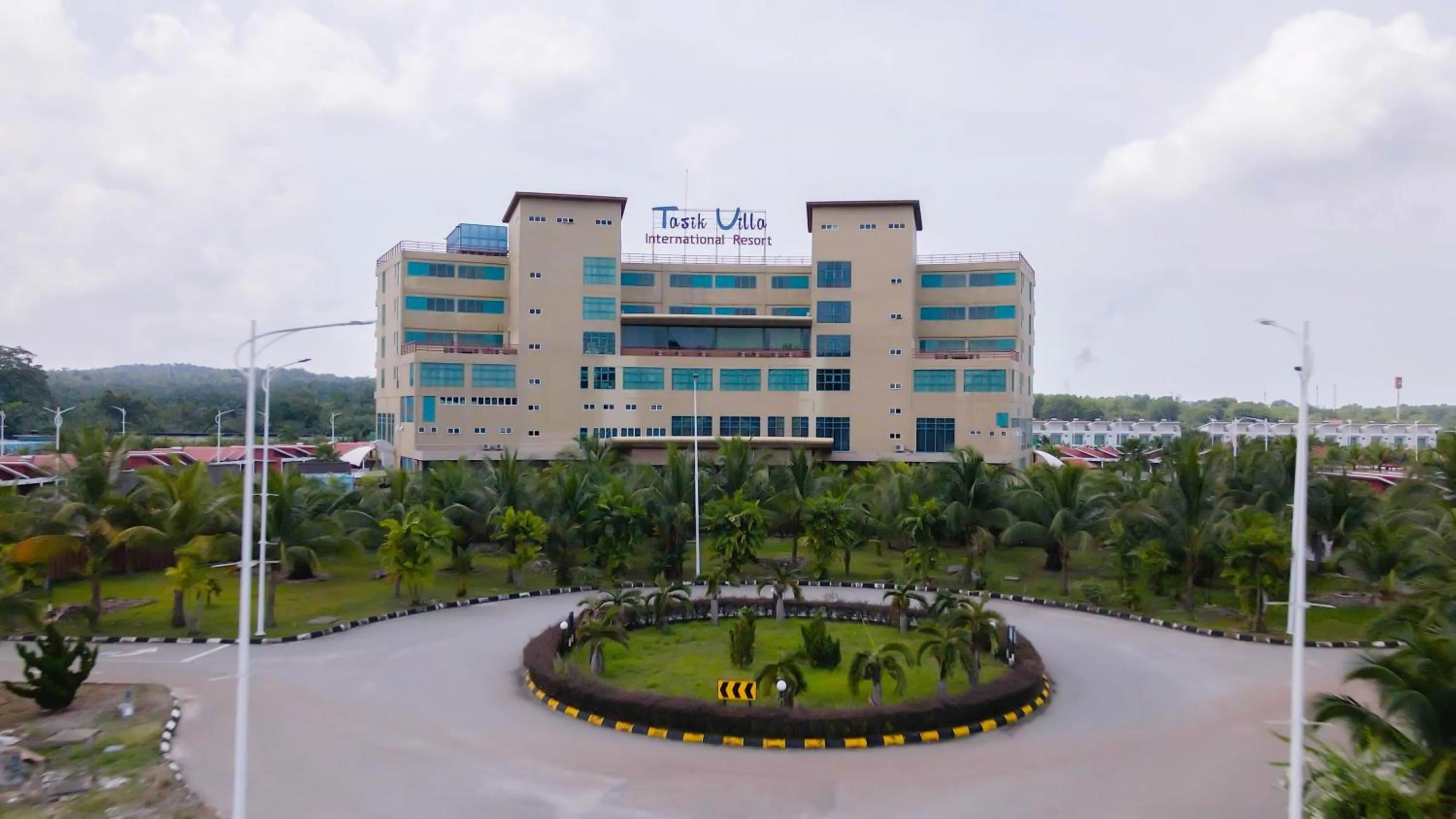 Property building in Tasik Villa International Resort