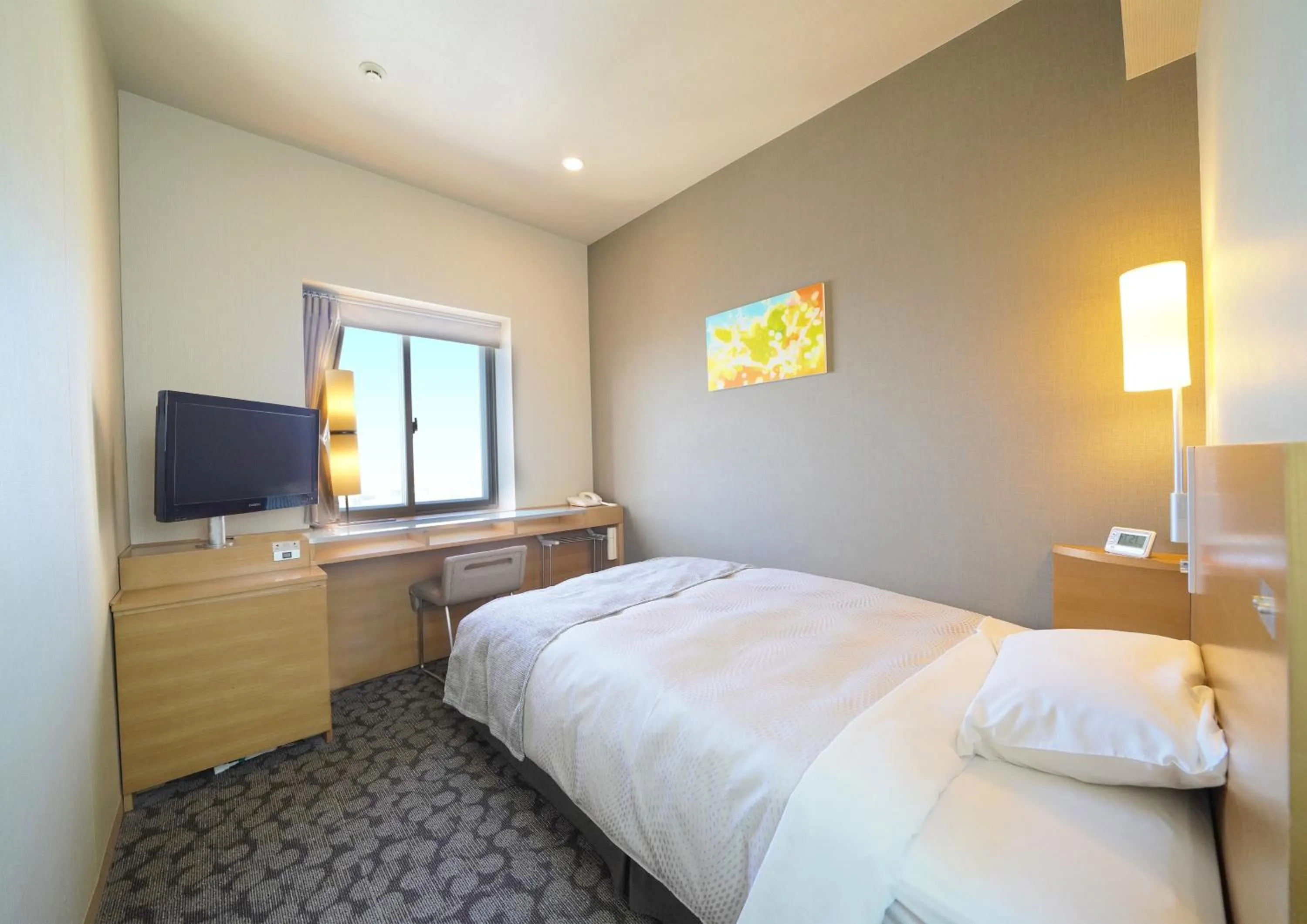 Photo of the whole room, Bed in Ours Inn Hankyu