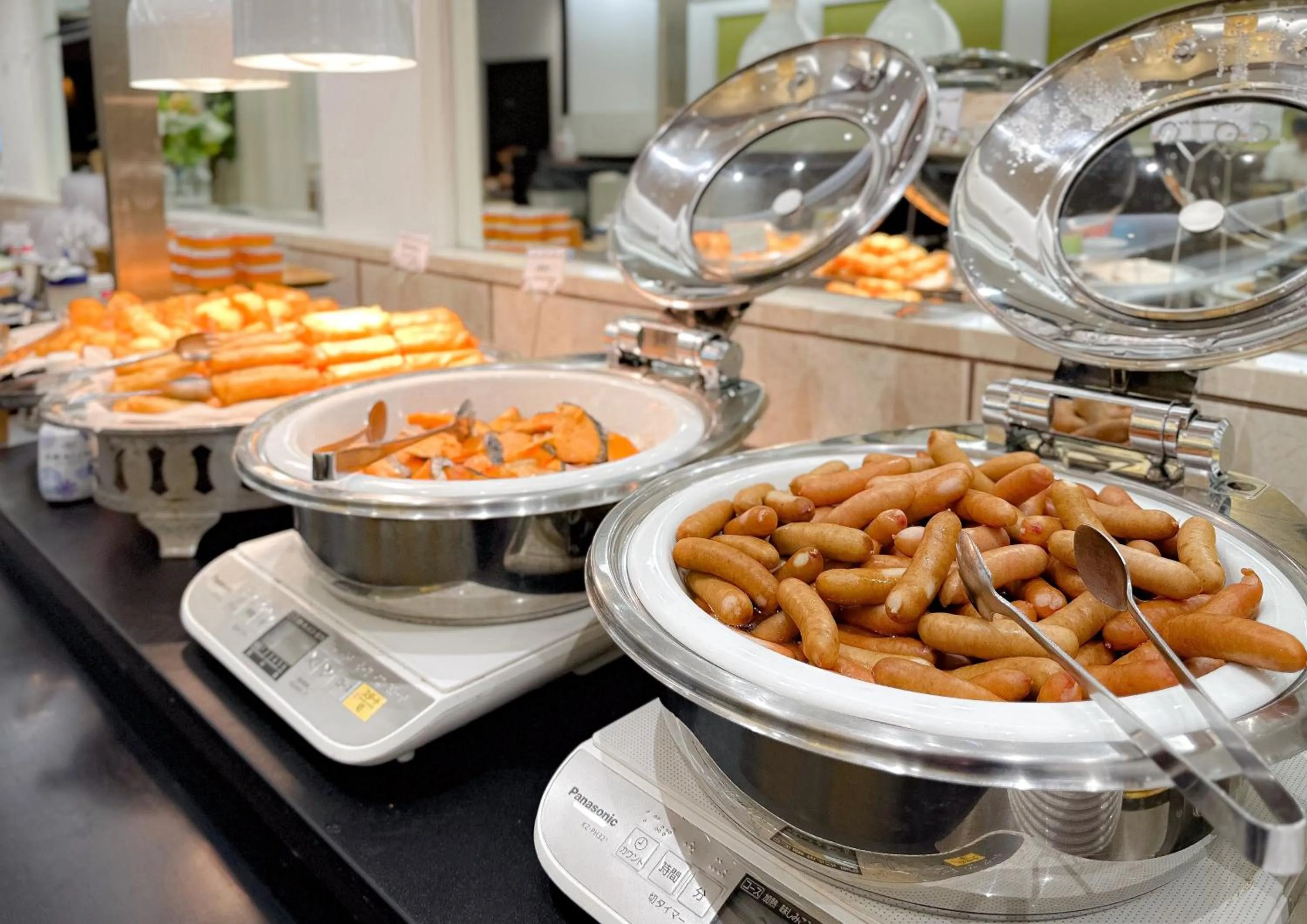 Restaurant/places to eat in Ours Inn Hankyu