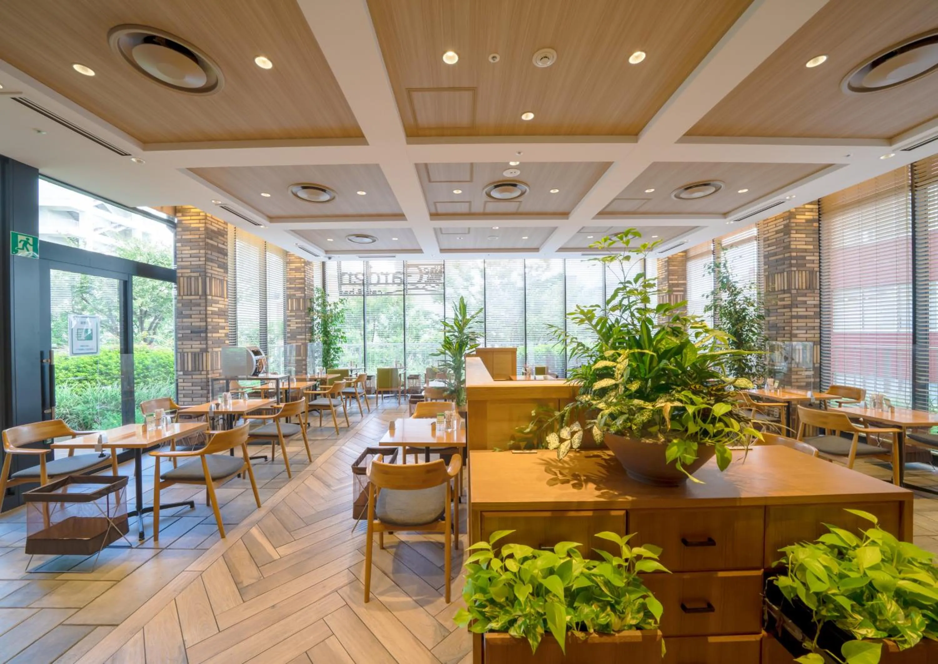 Restaurant/places to eat in Ours Inn Hankyu