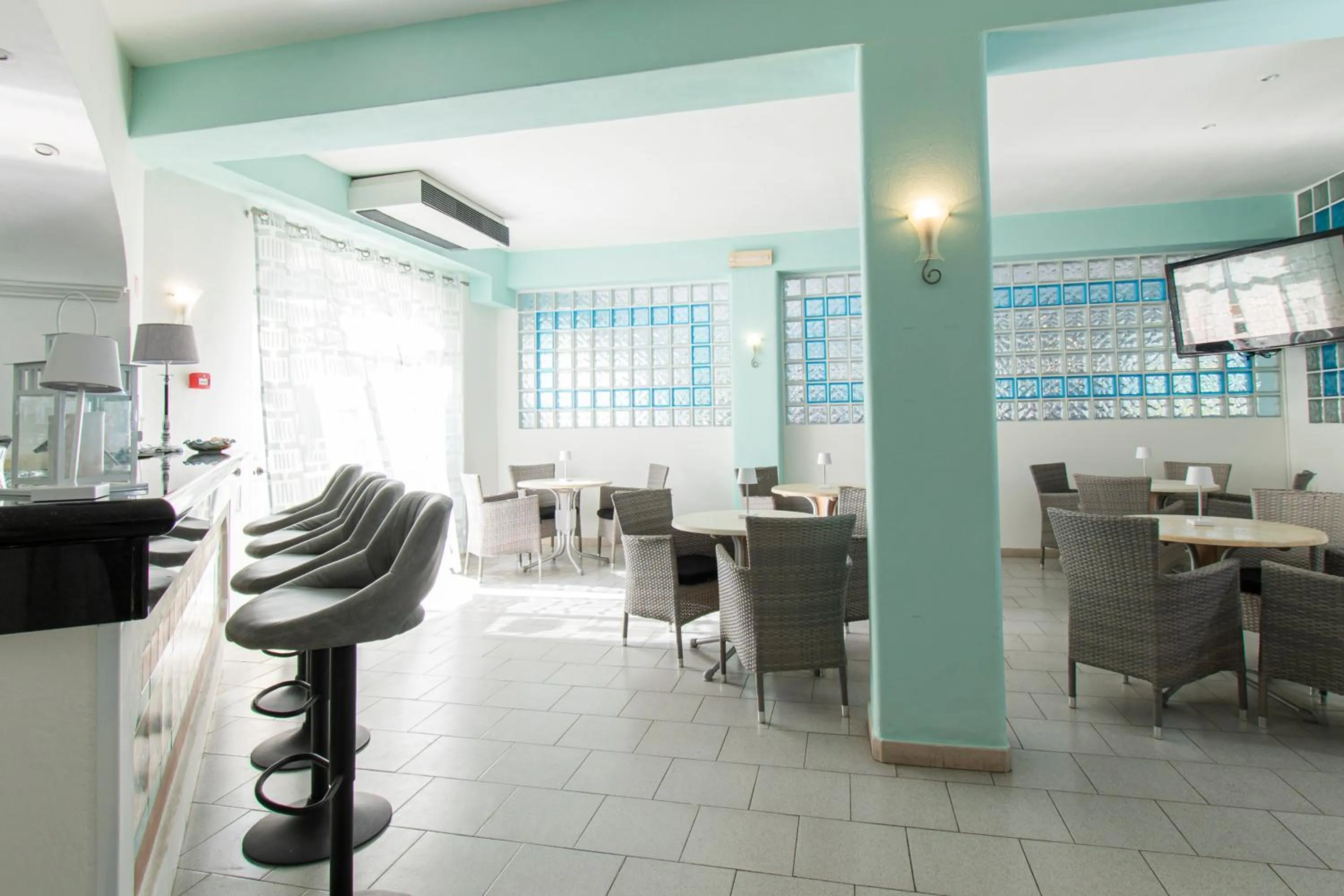 Restaurant/places to eat in Hotel Park Victoria