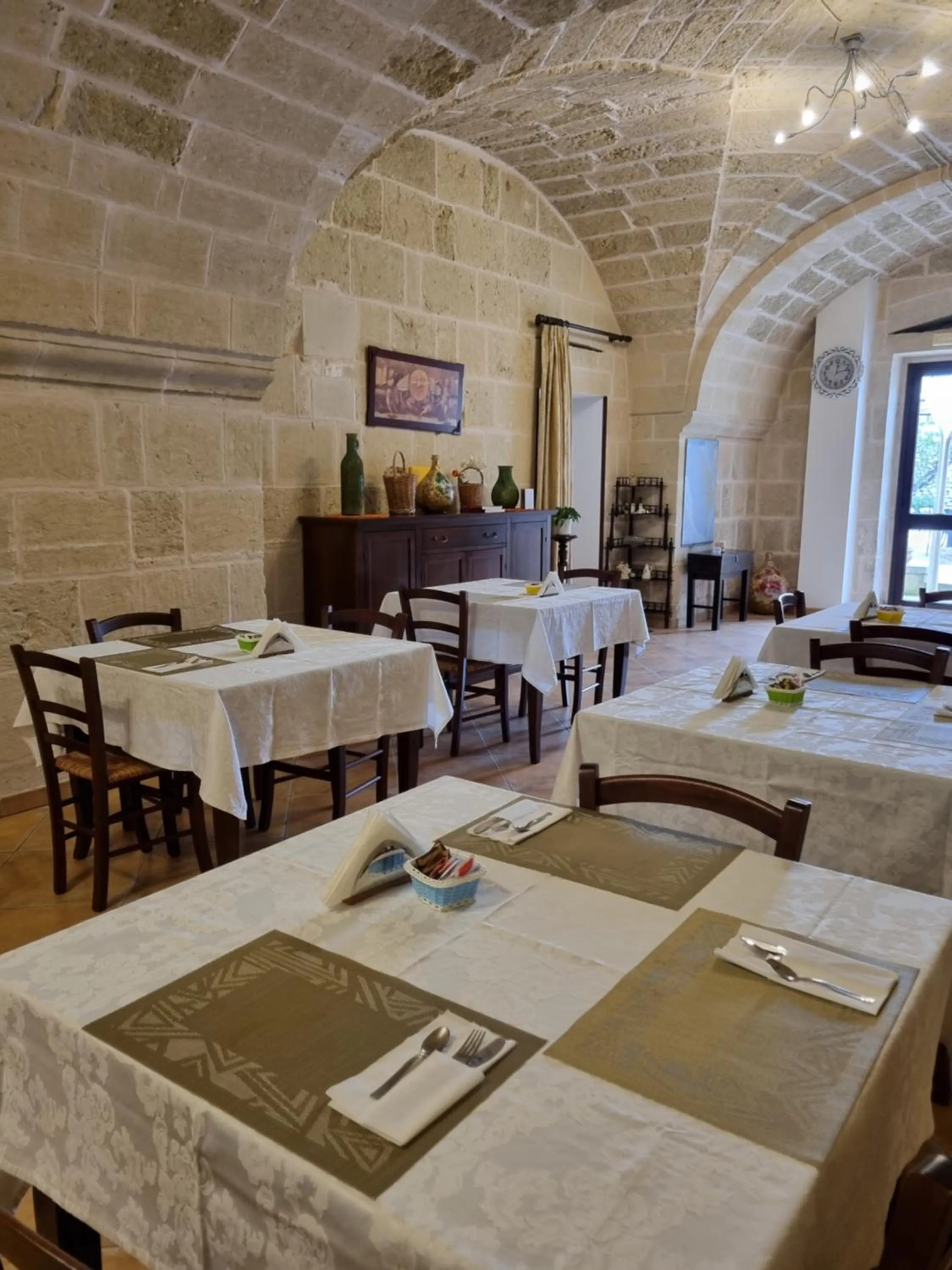 Breakfast in Villa Papaleo B&B